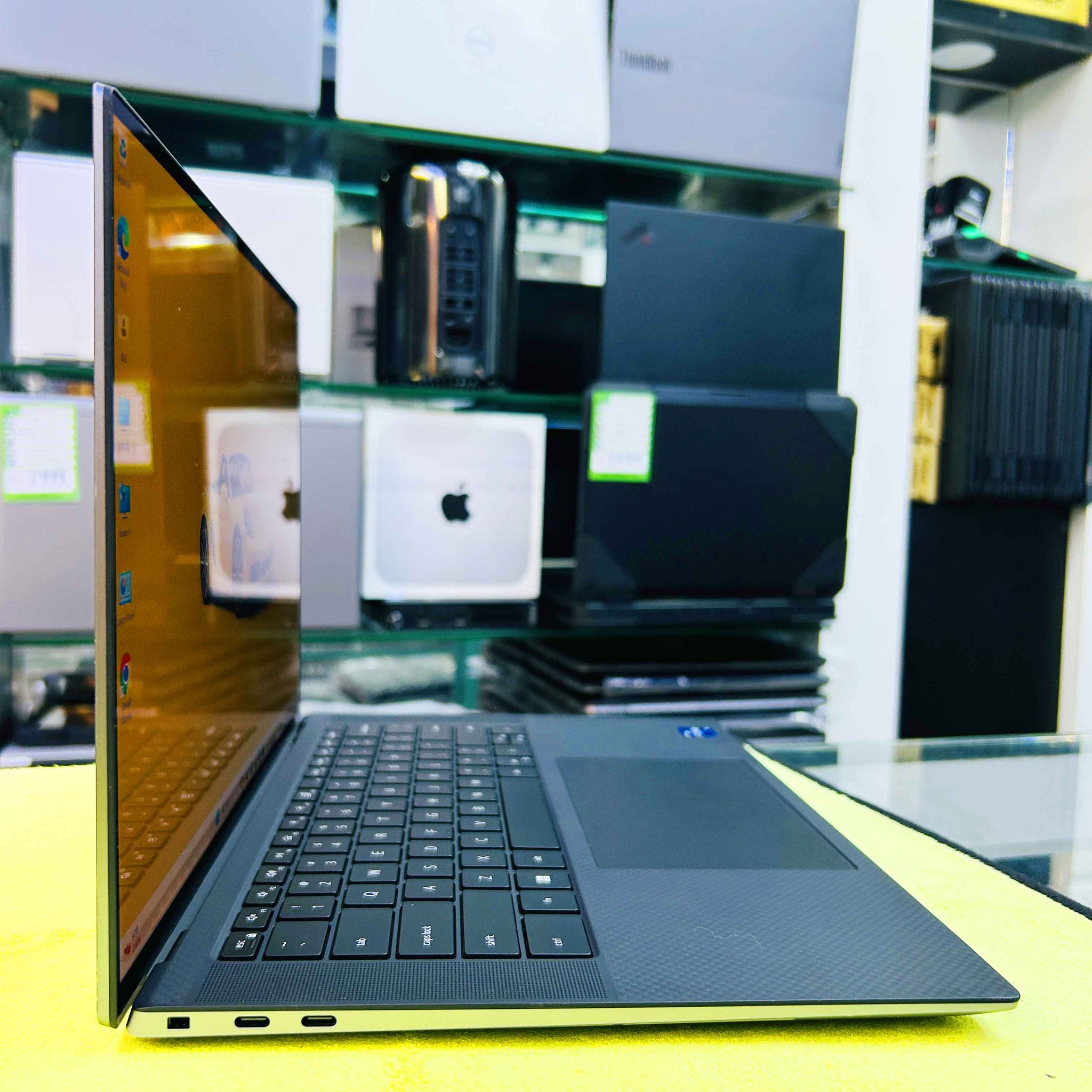 ? Dell Precision 5570 i9 12th Gen – 4K Touch, RTX A2000 (8GB 