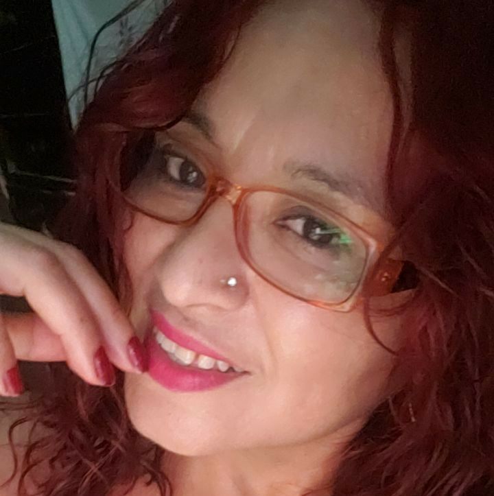 Yolanda T Roldan