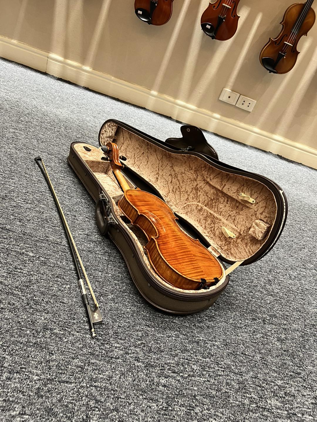 ブランド最上位】Claus Hermann No.68t 4/4 バイオリン ブランド最上位