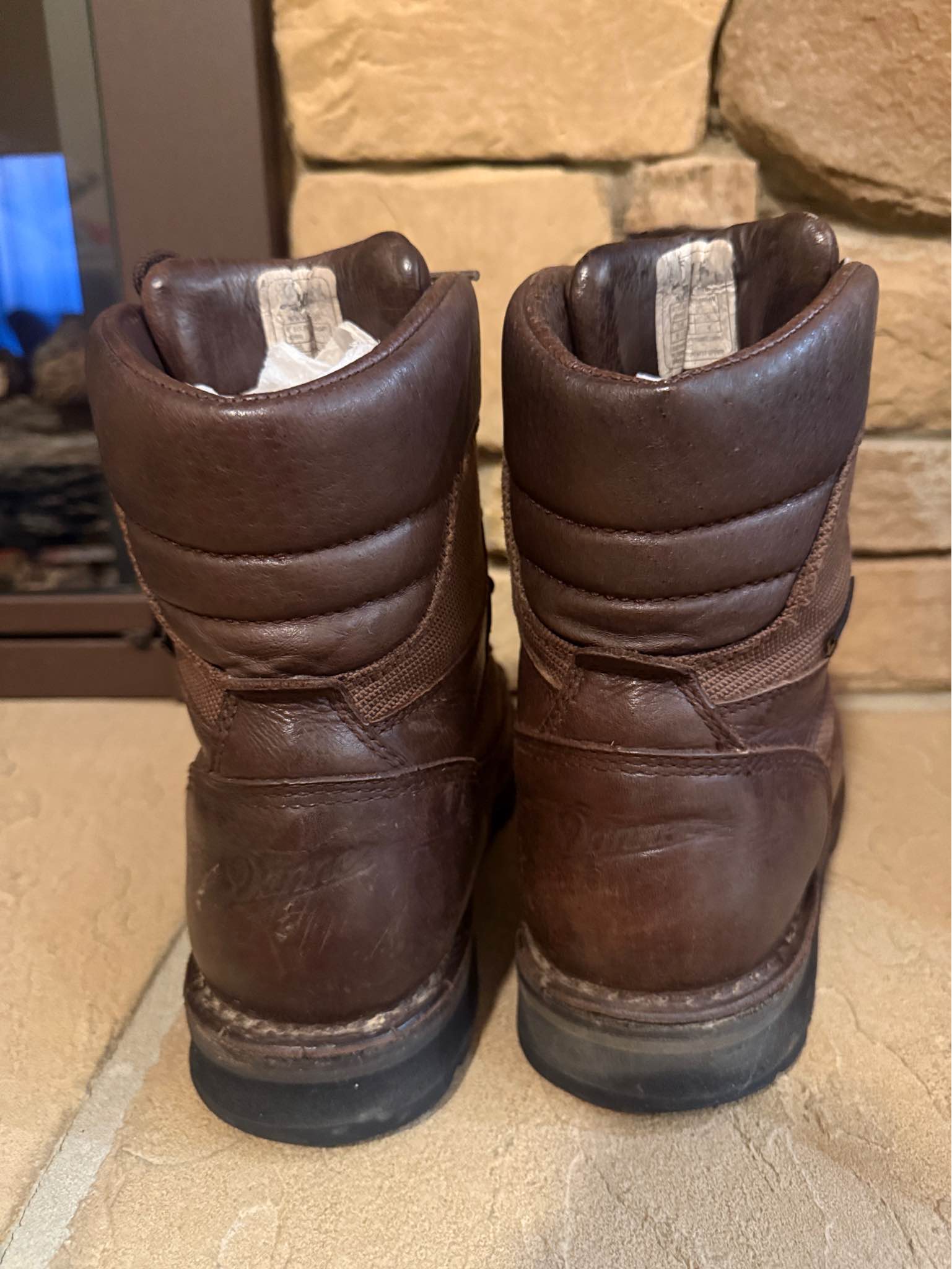 DANNER 8