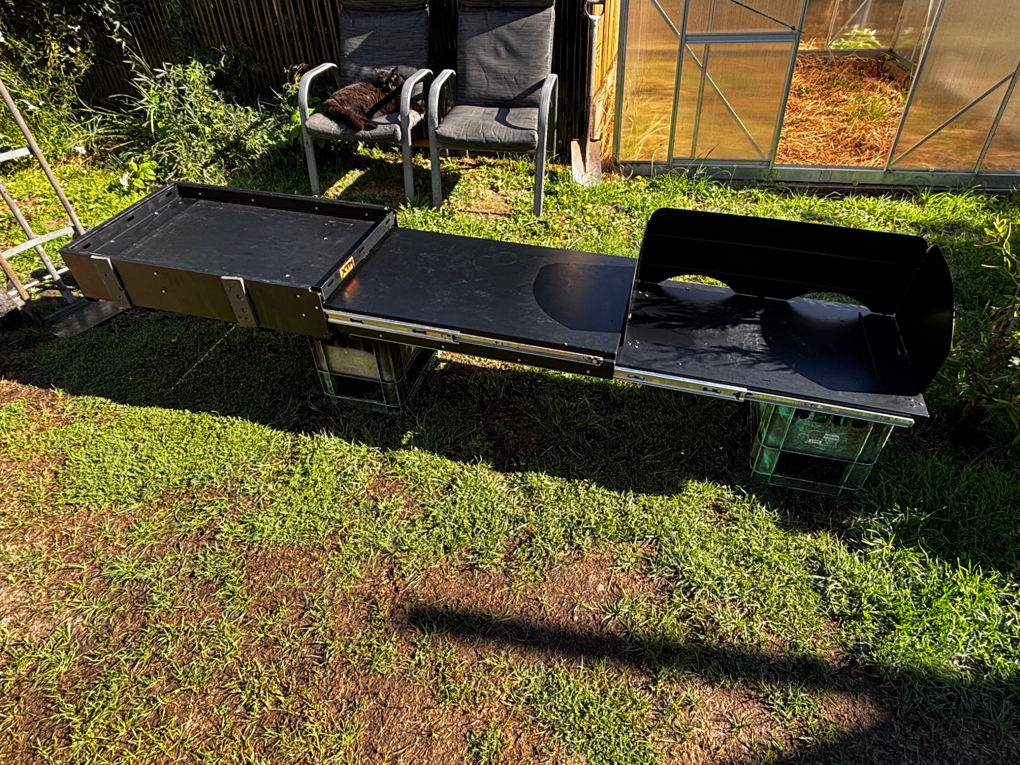 XTM Fridge/Cooker slide set - Refrigerators & Freezers - Launceston ...