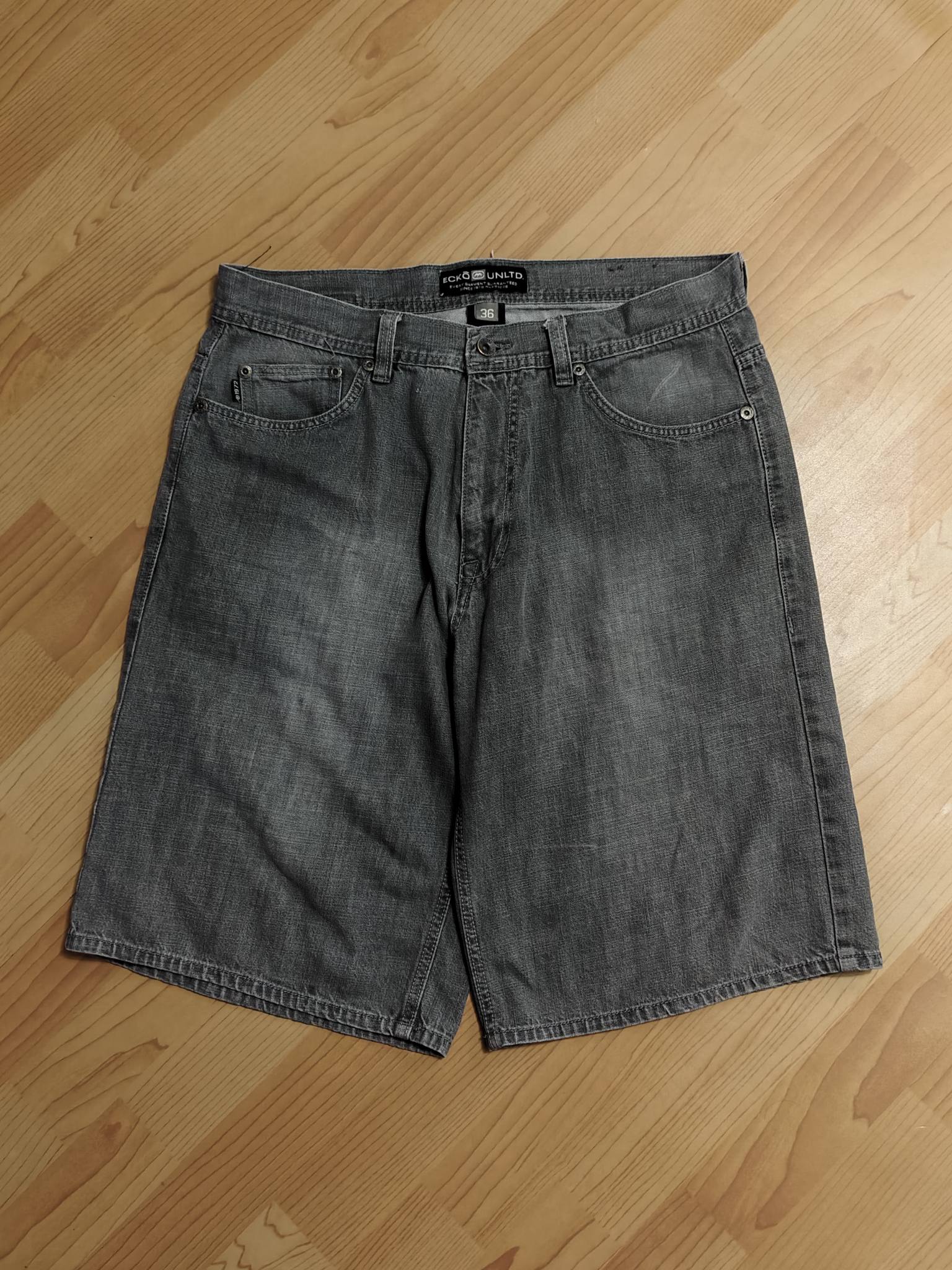 Vintage Y2K Ecko Unltd baggy fit denim jorts/shorts in grey wash