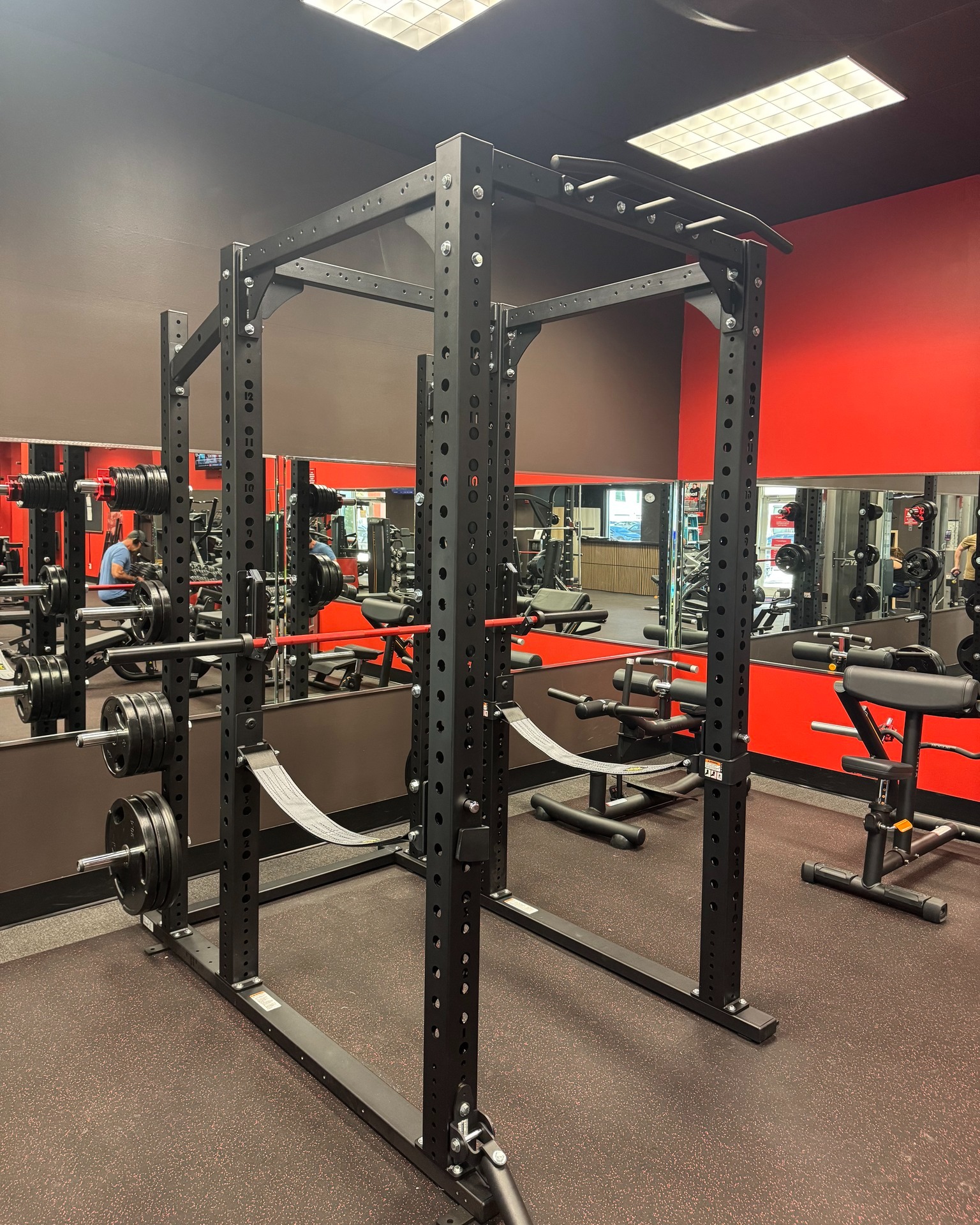 Snap - 🚨 New Gear Alert! 🚨 Our squat rack just got a glow-up 💪 and the ...