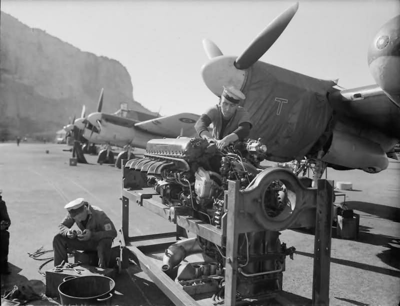 British - Fleet Air Arm Air ratings fitting a newly over-hauled engine ...