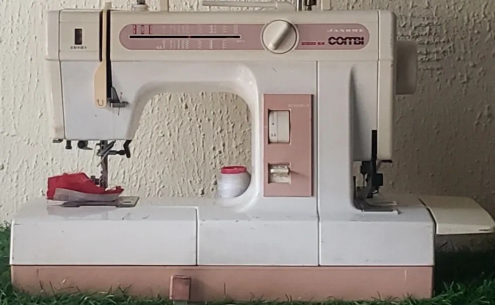JANOME combi DX Electric only two in one sewing machine : one side