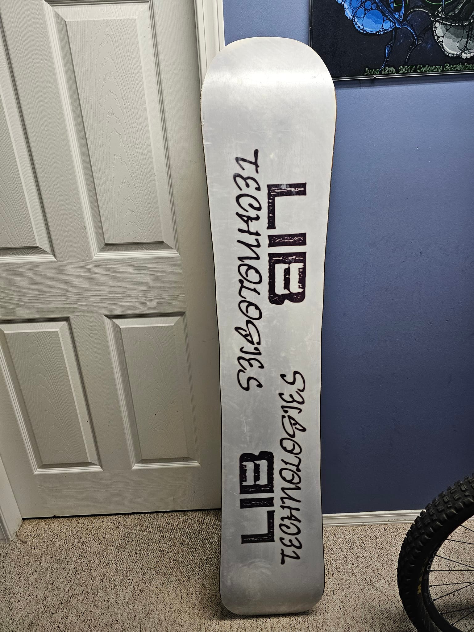 Riding 2017 MC Bus in the Barrel reissue snowboard