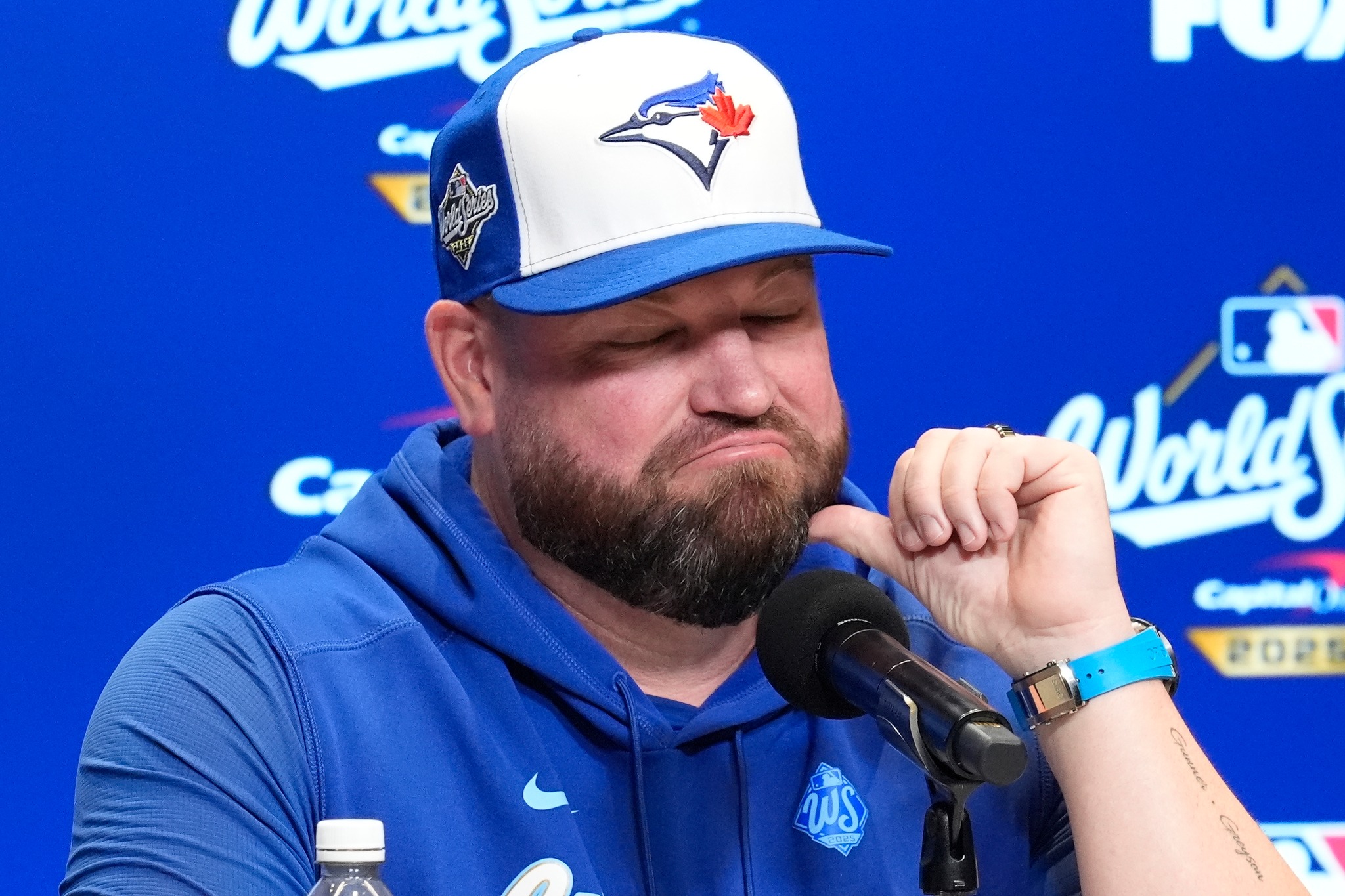 Blue Jays Fans - BREAKING: Schneider snubbed for AL... | Facebook