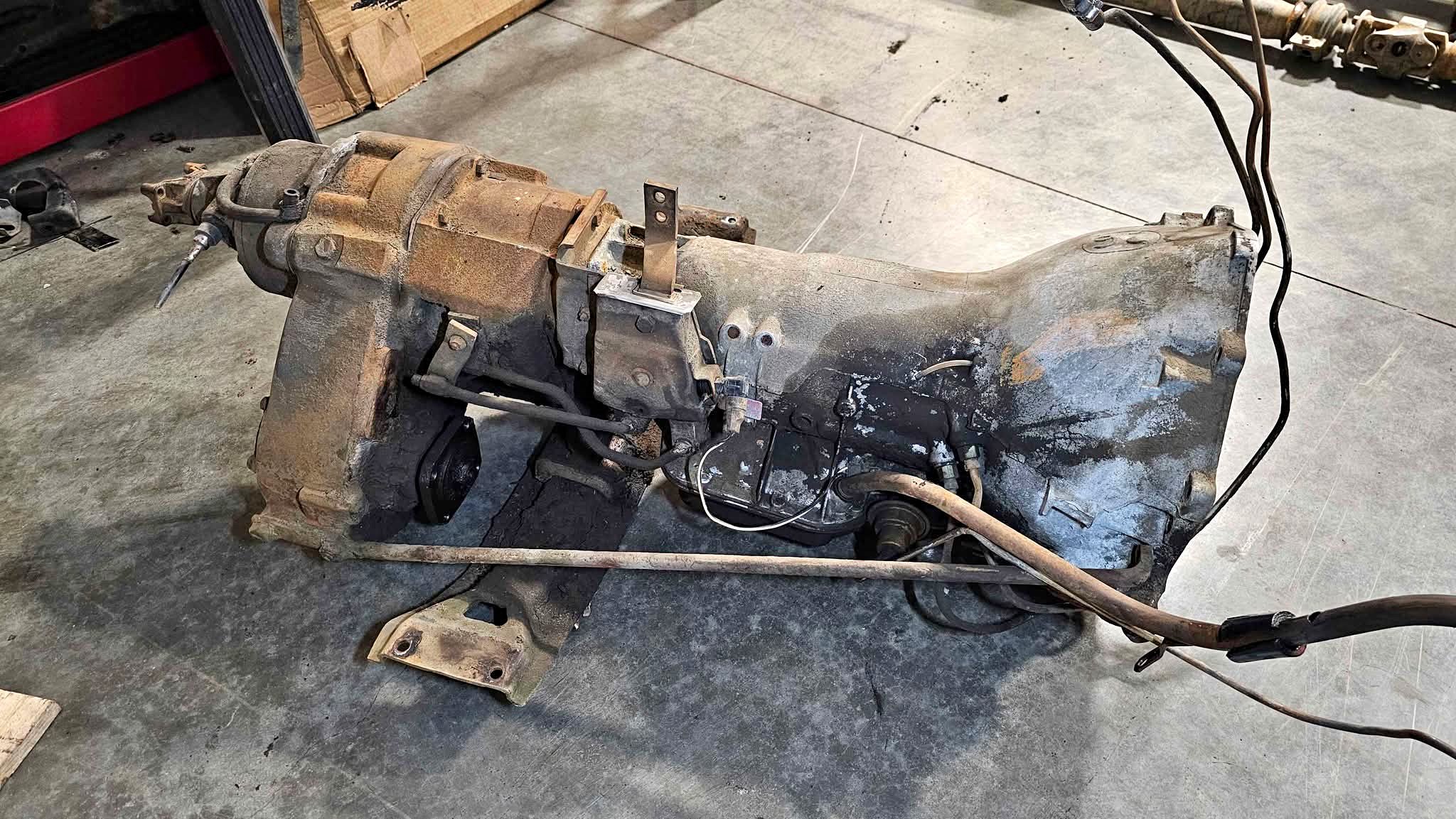 Th400 and np203 - Car Engines & Engine Parts - Enumclaw, Washington ...