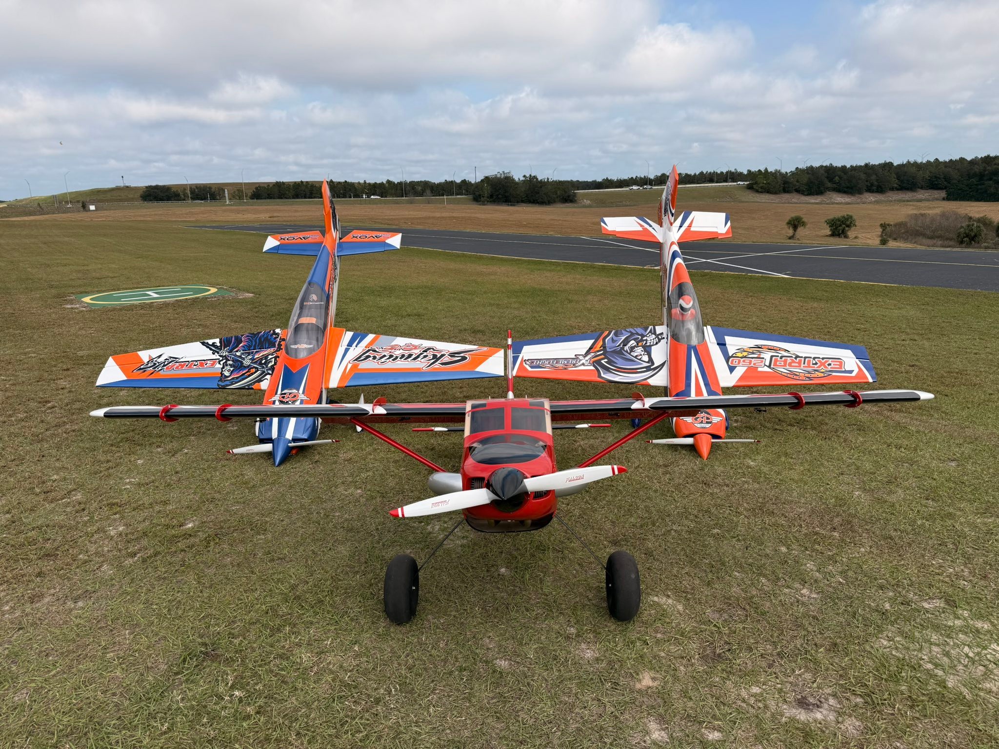 Skywing extra ng 104 flys like a dream gp 123 falcon 28x9 ,Theta