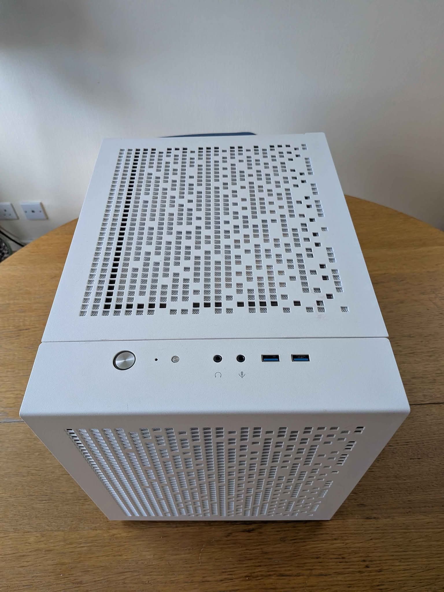 Techware quad cube pc case matx - Computer Cases - Dudley | Facebook ...