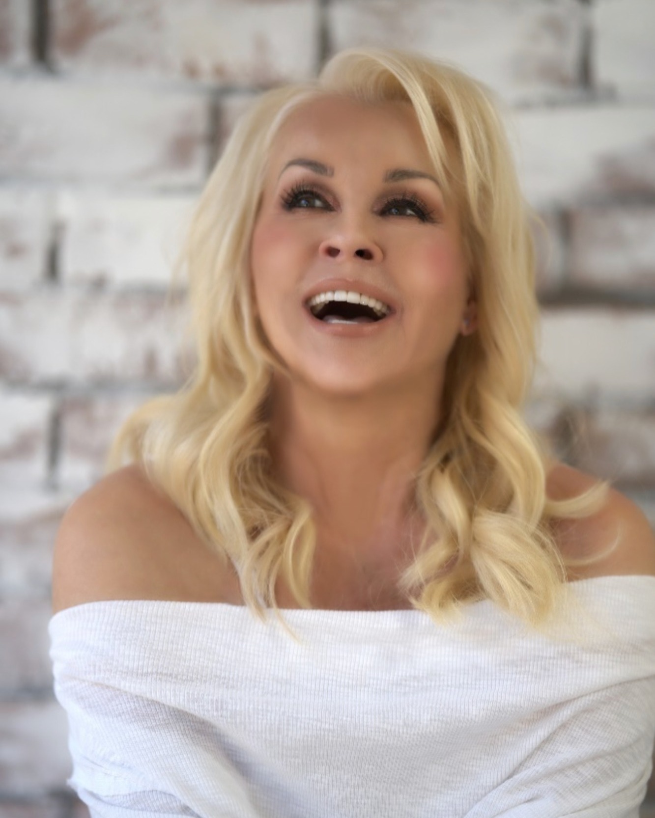 Shoals - She is Country Music Royalty - becoming one of the youngest ...