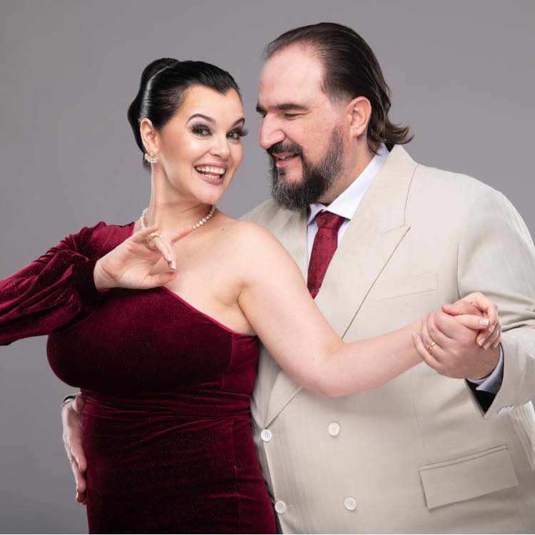 Olivia Teixeira e Fernando Lima Tango interpret “Pata Ancha”, by ...