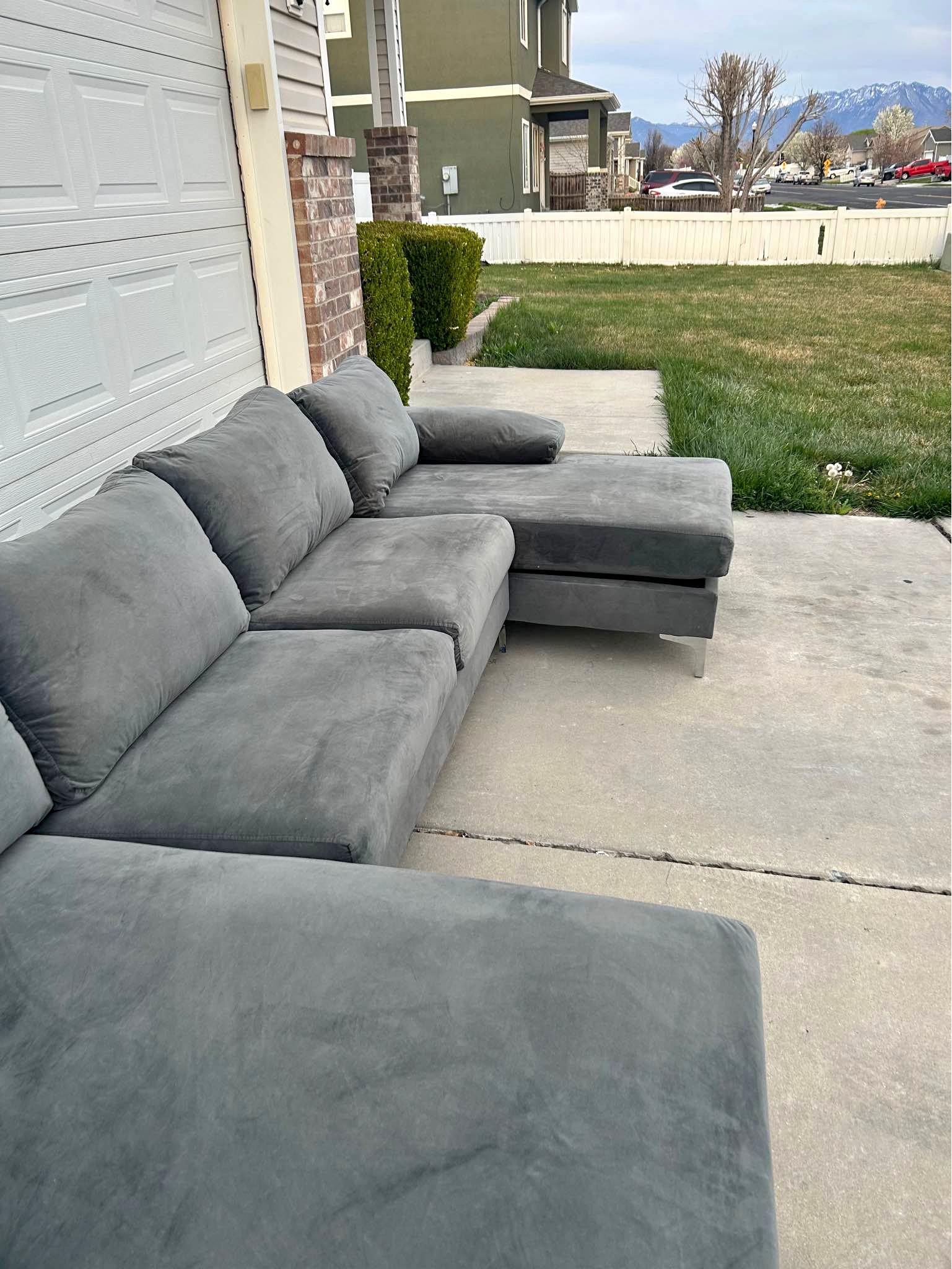 Modern Dark Gray Sectional – Clean & Spacious - Sofas, Loveseats ...