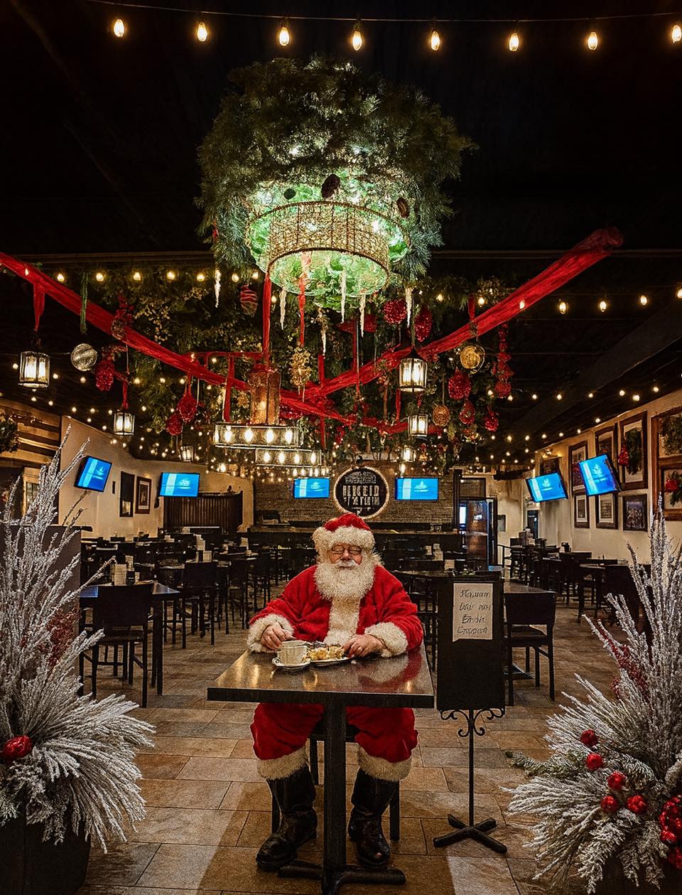 Social - 🎅🏼 Coolest Santa 🦌Experience Ever 🎅🏼 What if you walked into ...