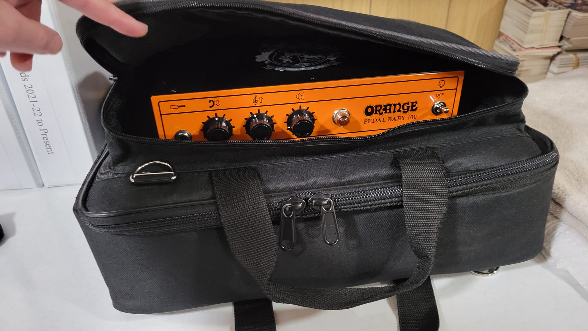 Pedal baby fits in World Tour bag pocket