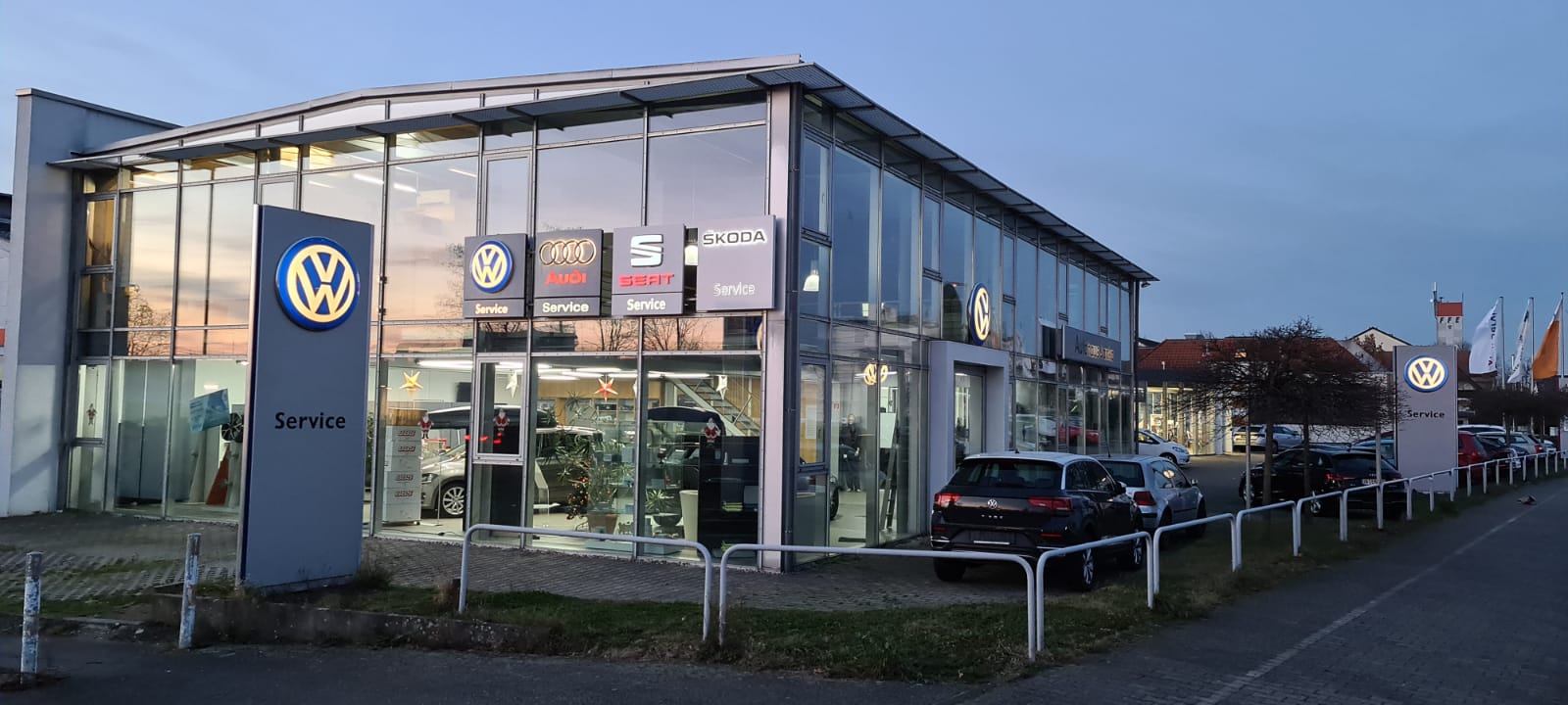 Best HD Pictures about  Autohaus 24 Egelsbach  with No AI Images