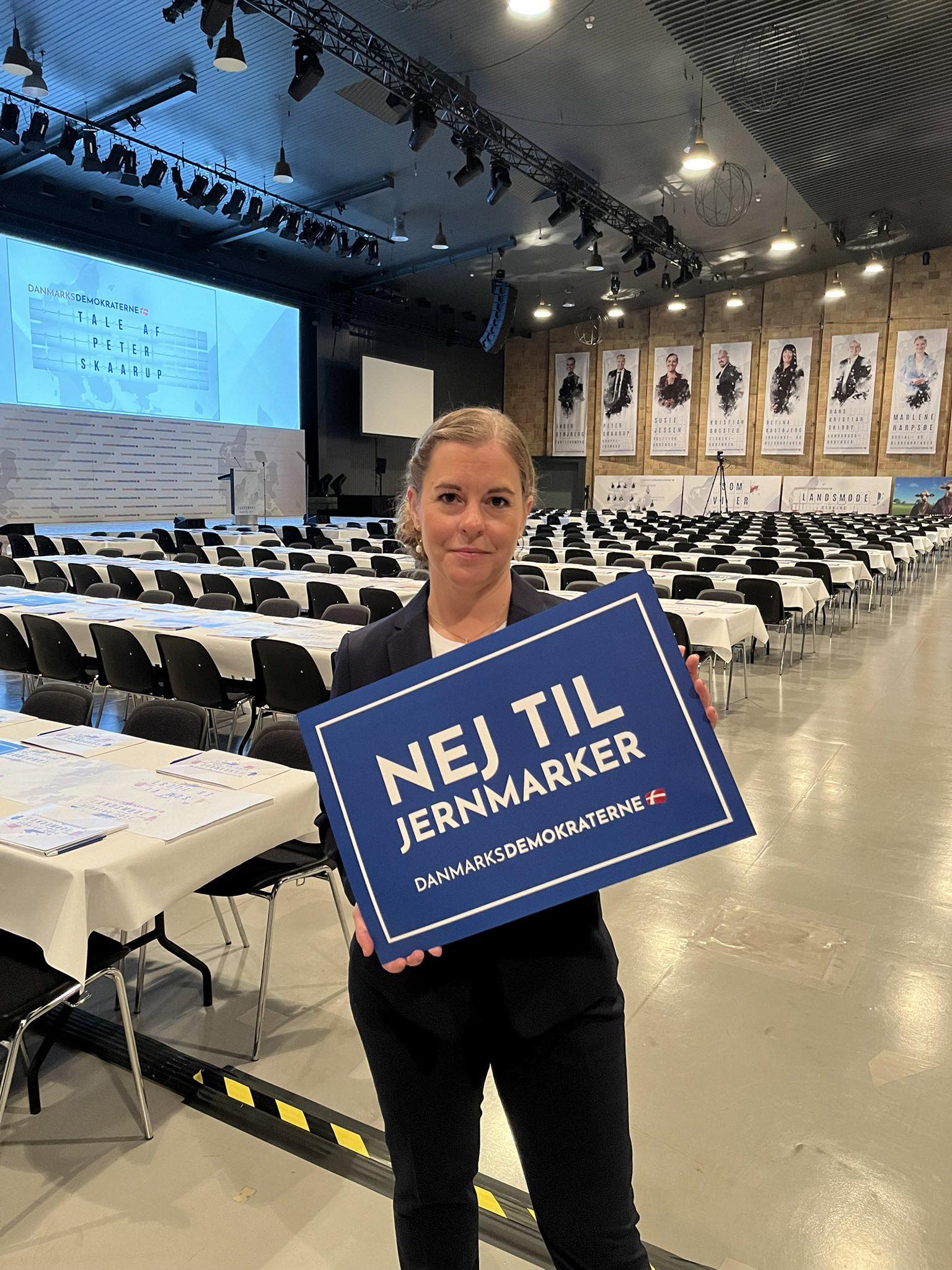 Susie - Regeringen kan godt lide at kalde dem “solcelleparker” eller ...