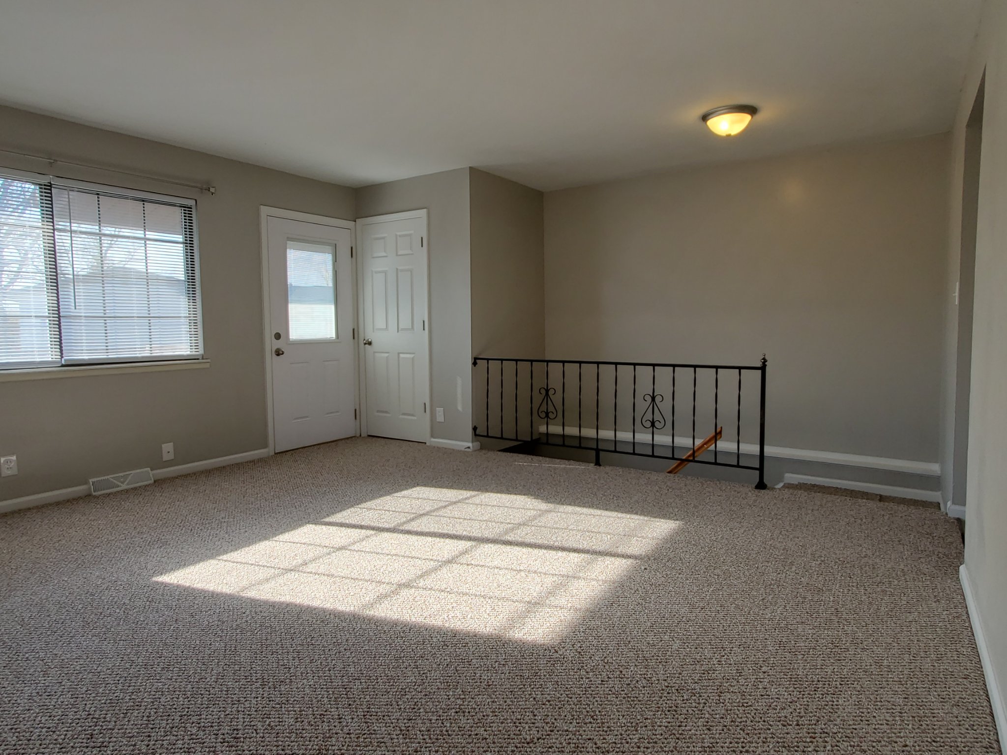 2 Beds 1 Bath Apartment - Property Rentals - Godfrey, Illinois ...