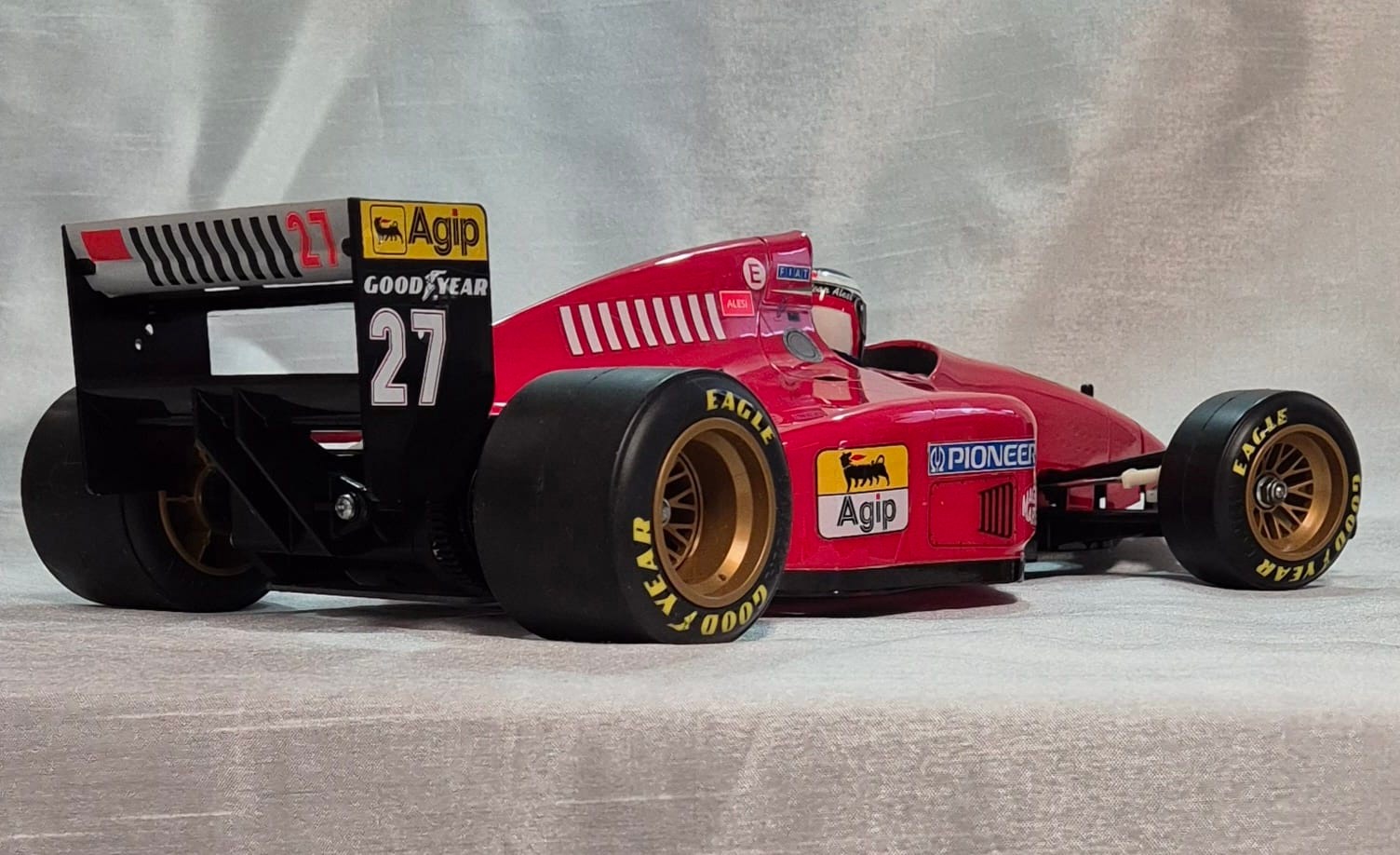 タミヤ Ferrari 412T1 F1 ボディ アレジ102,103,104系 58142 • Tamiya