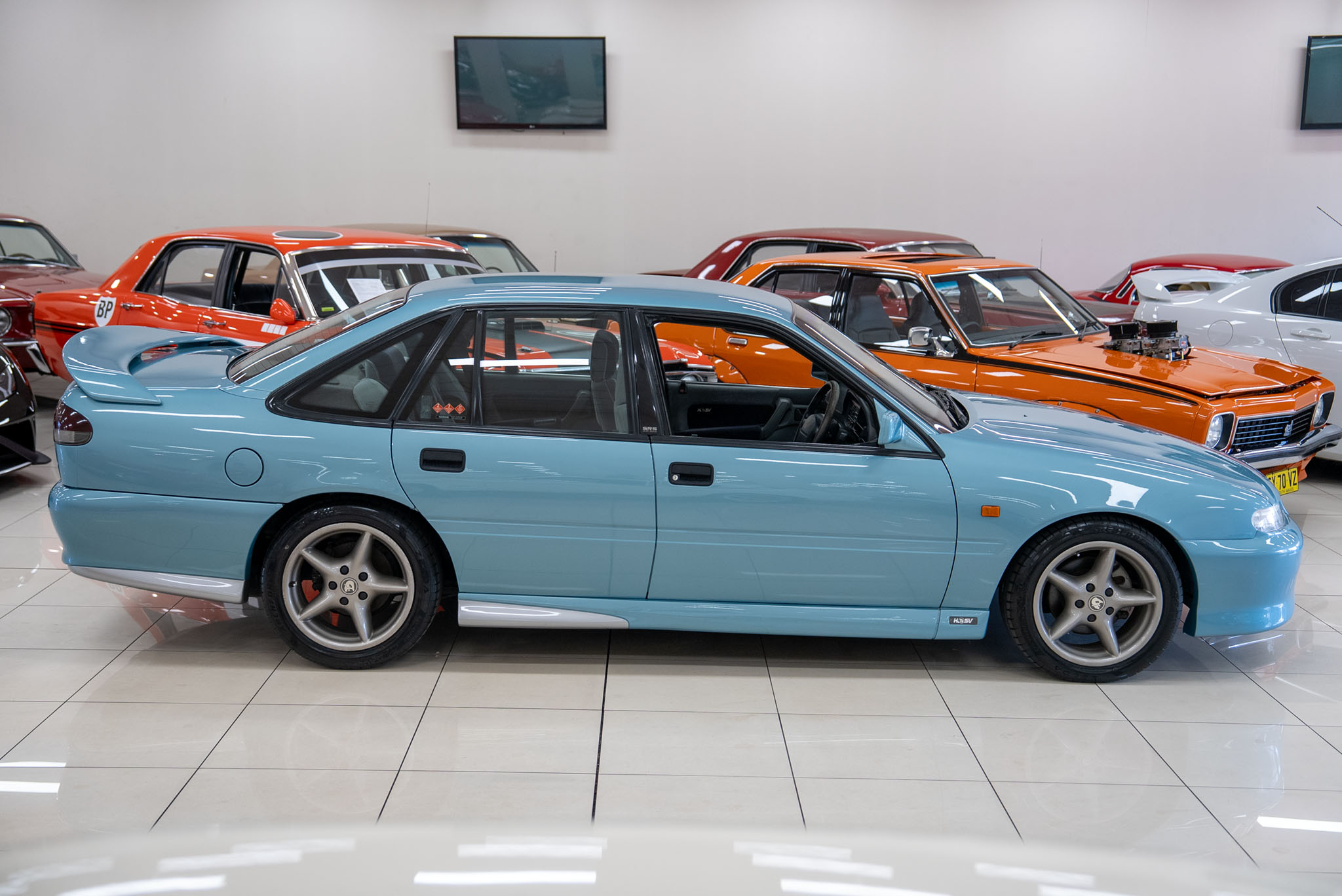 Prestige - 1986 Holden VL Commodore (Calais Tribute) - 3.0L RB30 Turbo ...
