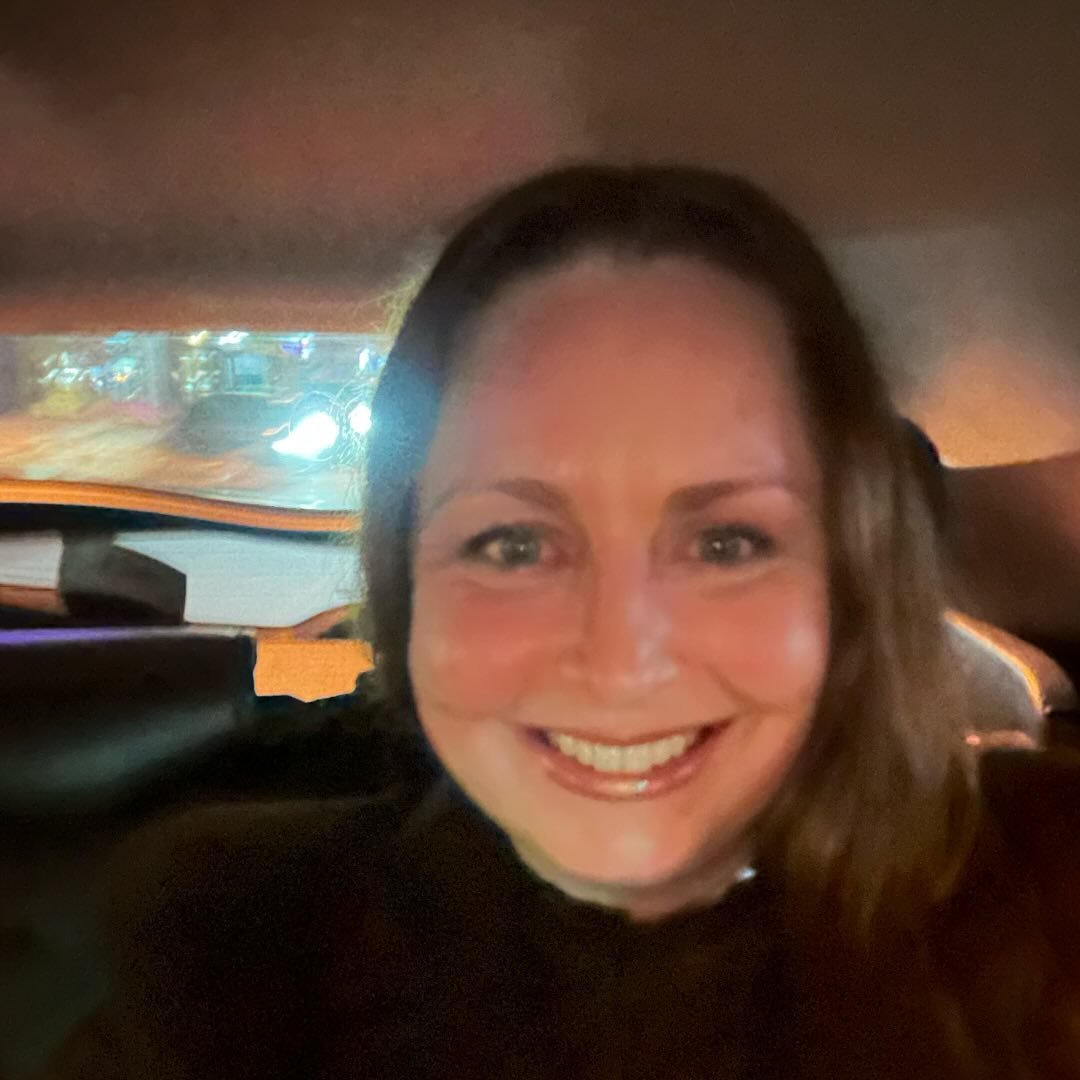 Lindsay Ast Smith (@clindsaysmith) • Facebook, Connect with friends