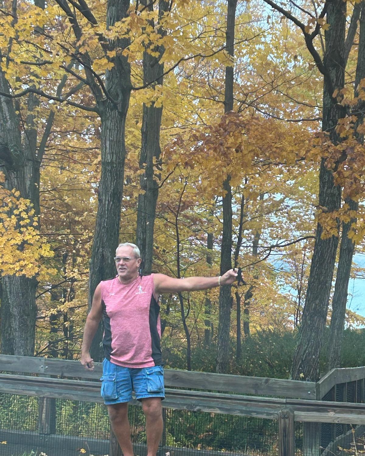 🍁🍂 2023 EMPLOYEE FALL COLOR CONTEST🍂🍁... - Doctor Flue, inc.