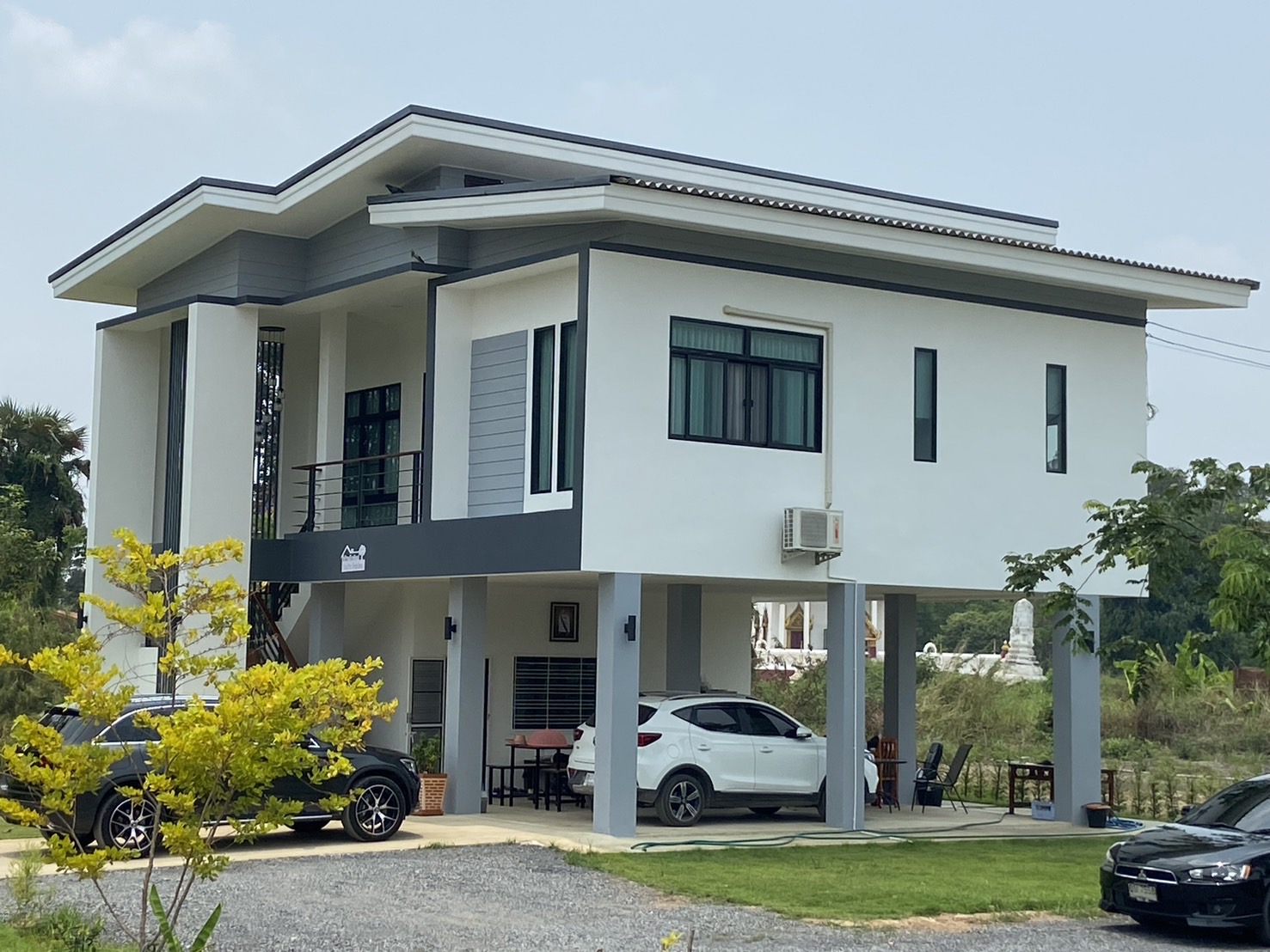 แบบบ้านโมเดิร์น Modern-บ้านป่าตาลโมเดอเรท