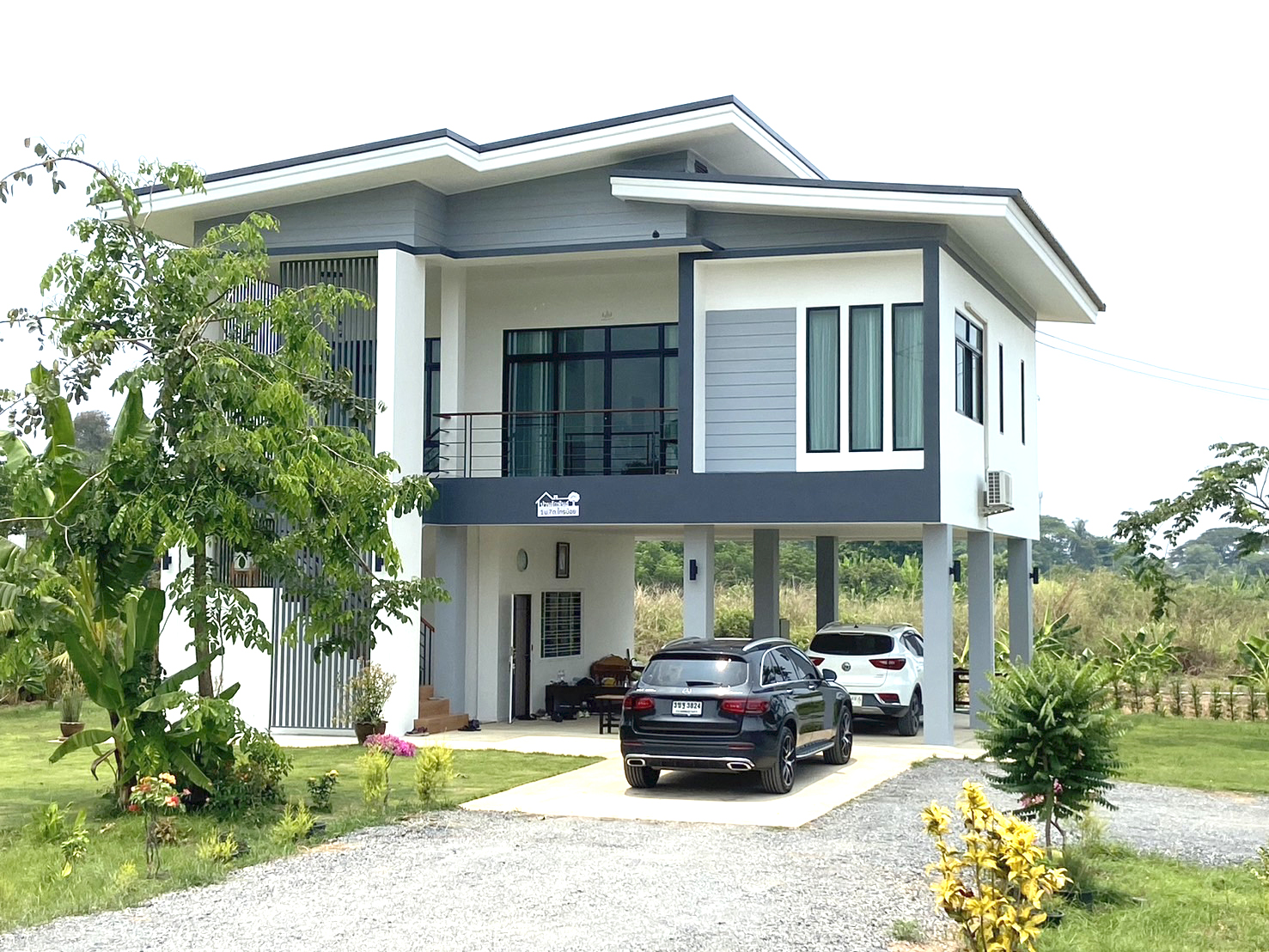 แบบบ้านโมเดิร์น Modern-บ้านป่าตาลโมเดอเรท