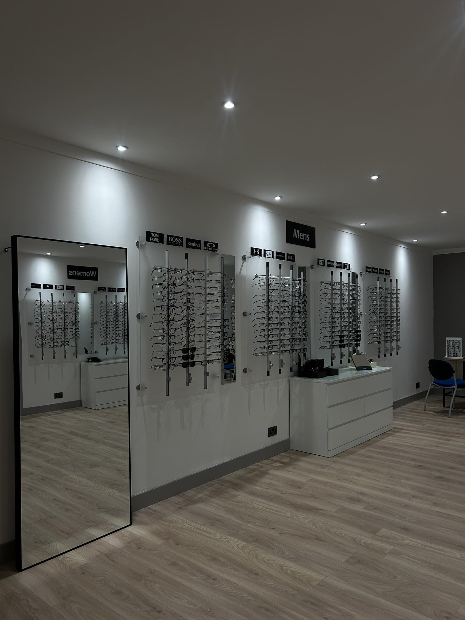 Hawley Optical | Dinnington