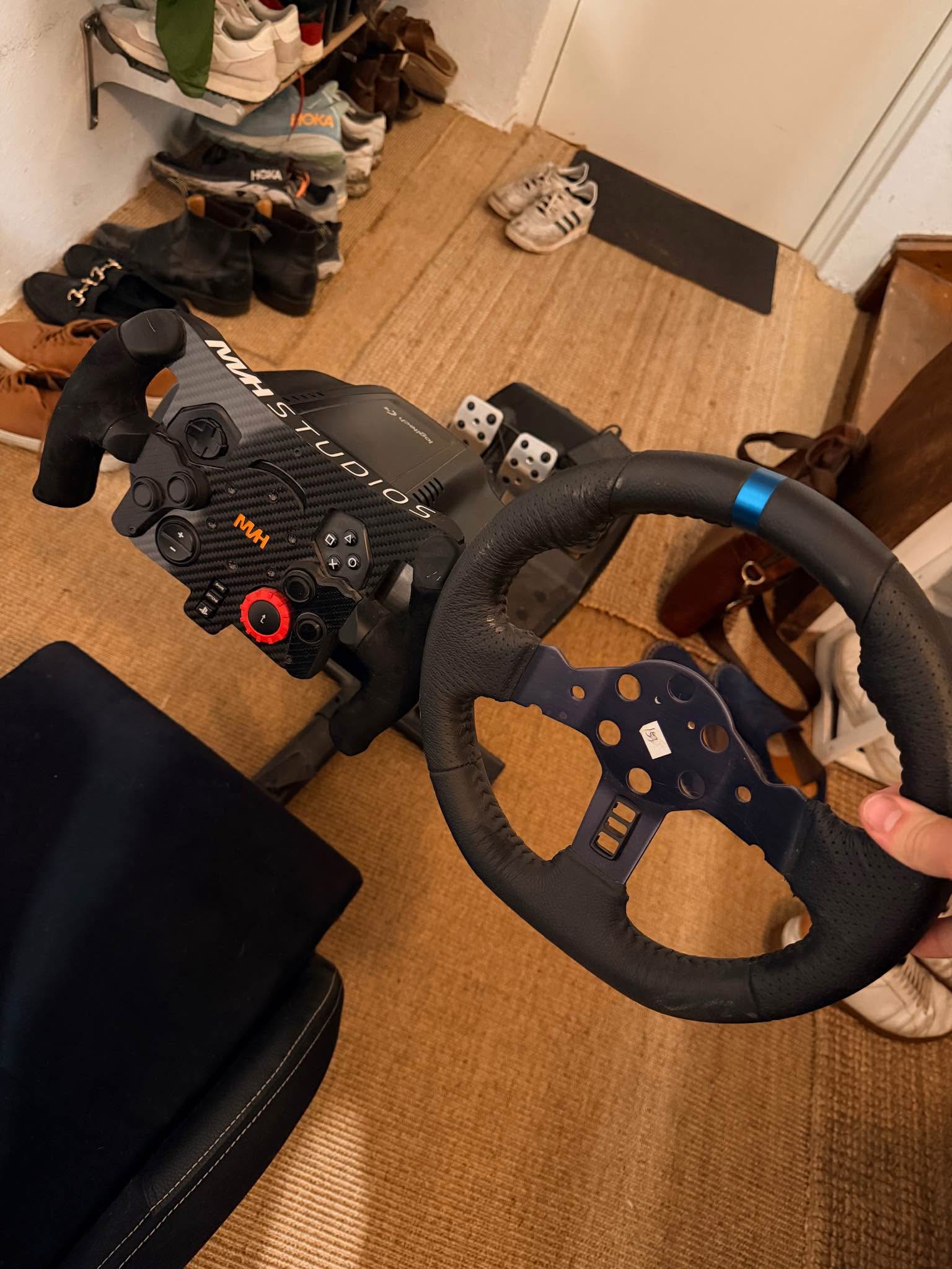 Racing Simulator med monterad F1 ratt - Car Interior Parts - Gothenburg ...