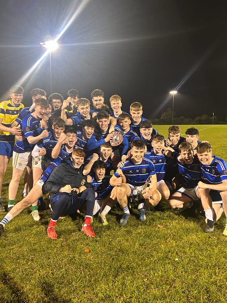 Huge congratulations to our U-19... - Coláiste Rís, Dundalk