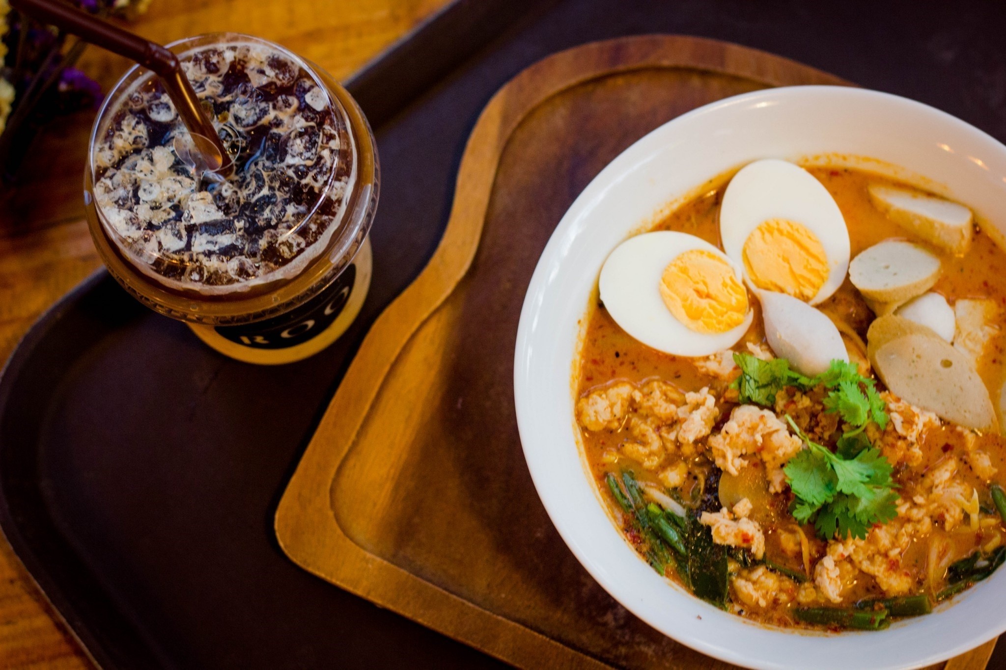 Cafe' de ROO - จุดที่หนาวที่สุดไม่ใช่บนดอย... | Facebook