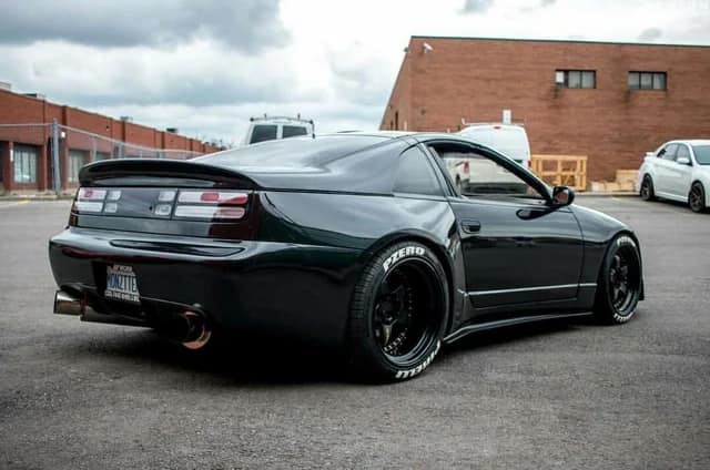Nissan 300zx specs and features