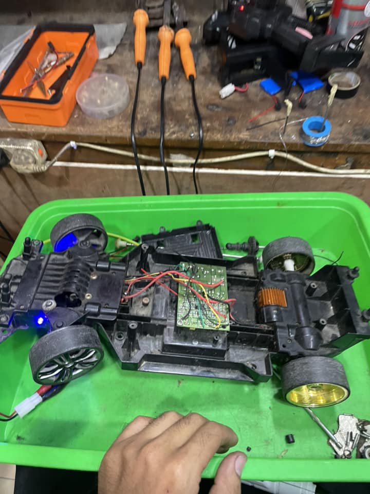 Servis mobil remote mobi aki irrc solo