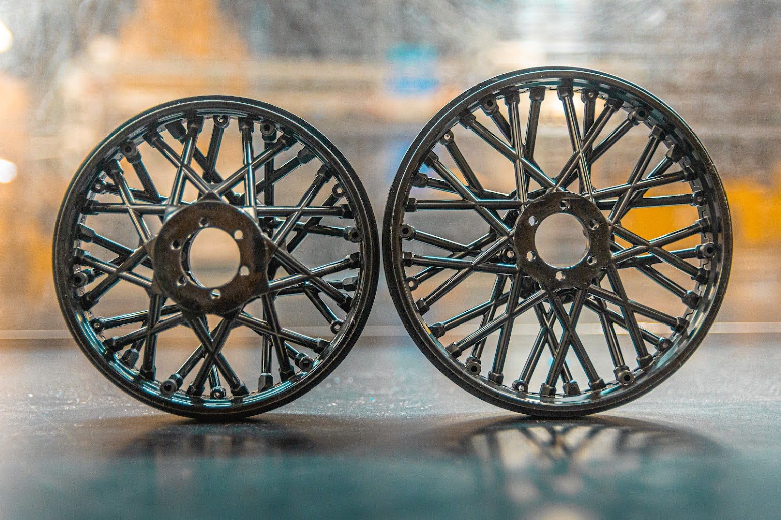 Pro-Line Racing - A closer look at the new #Bullyspoke...