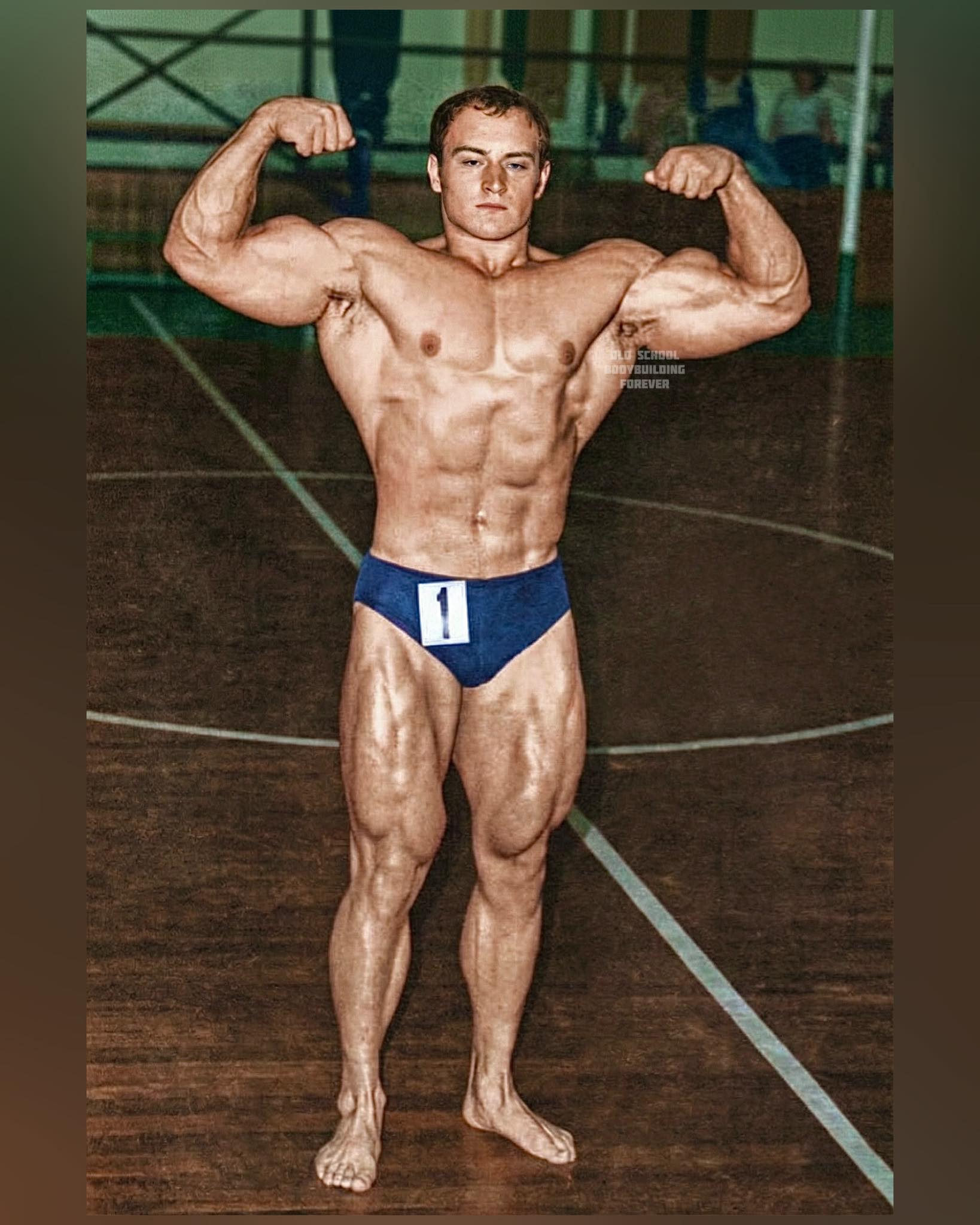 Roger Stewart is known for his legs and incredibly developed calves.