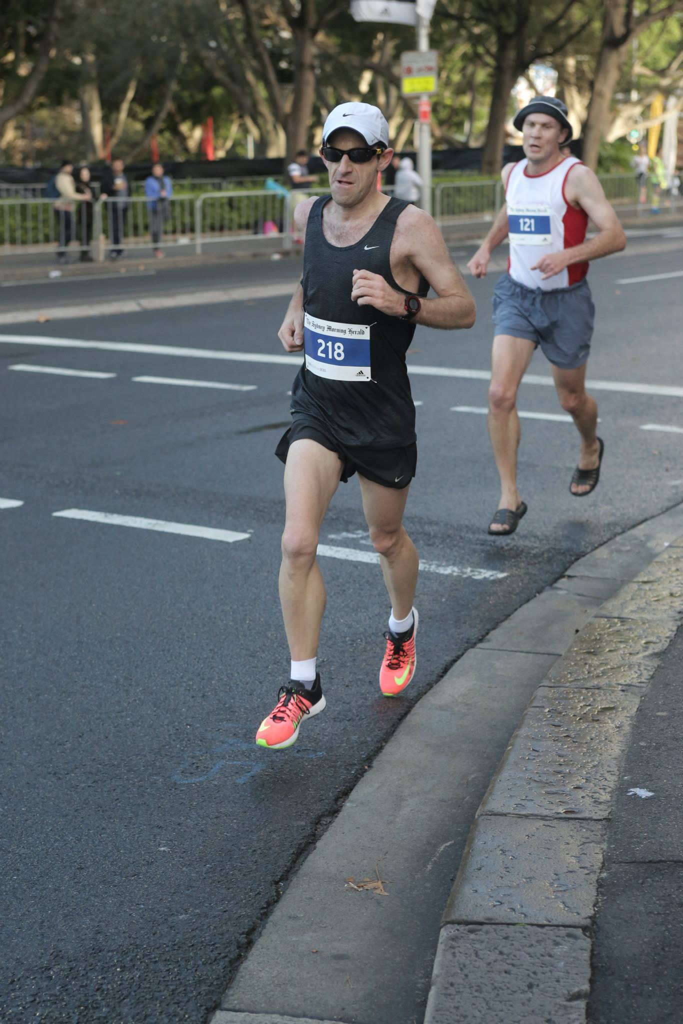 The guy in the back... - Runblogger Running Blog & Podcast | Facebook