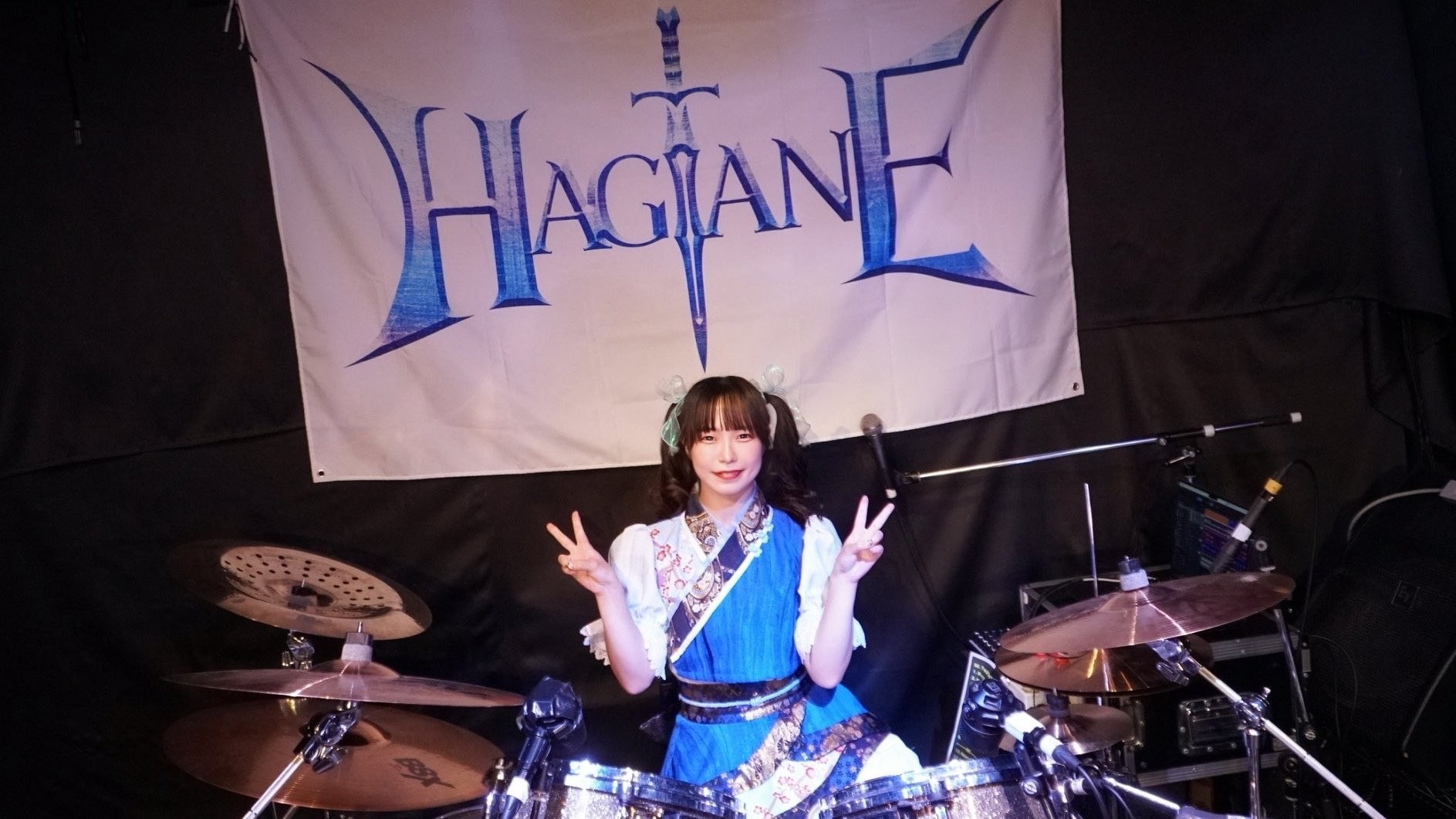 Thank you so much for wearing FAGASSENT? Mr.TAKA from ONEOKROCK 