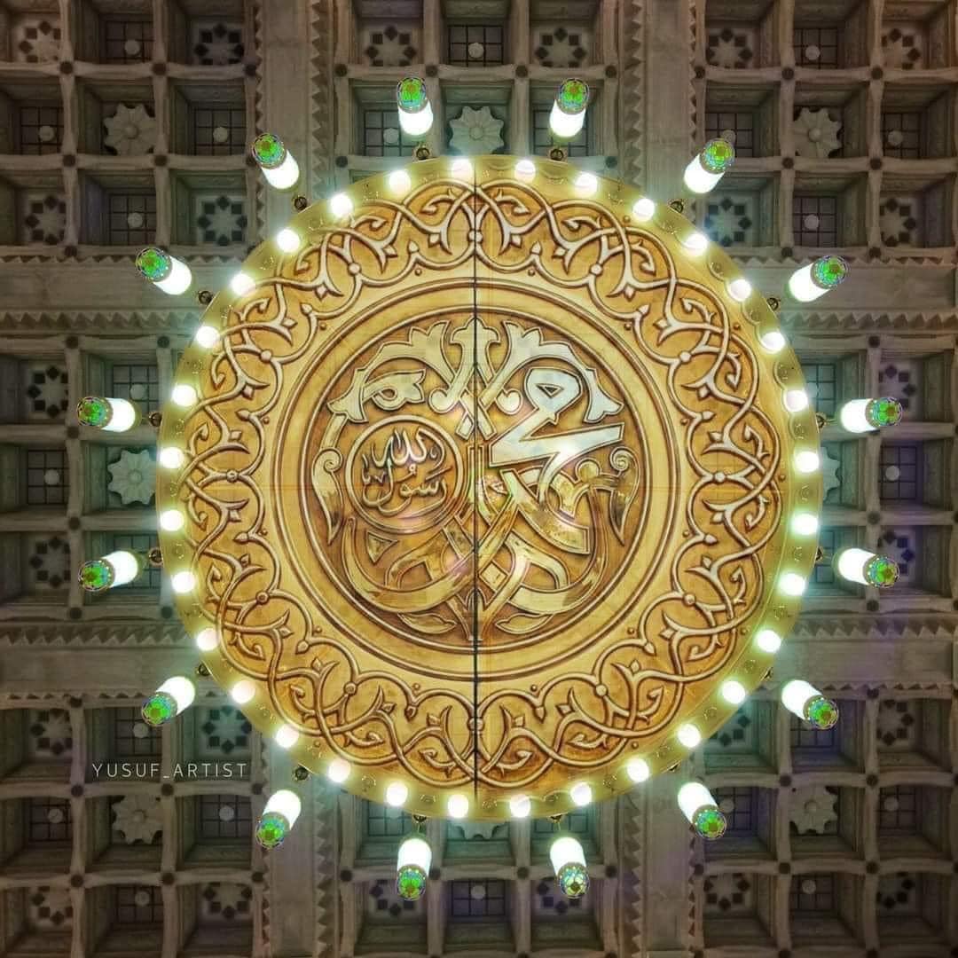 الشمائل - ‏كان سيدنا رسول الله ﷺ فَخْما مُفَخّمًا، عظيم الهامَة، عريض ...