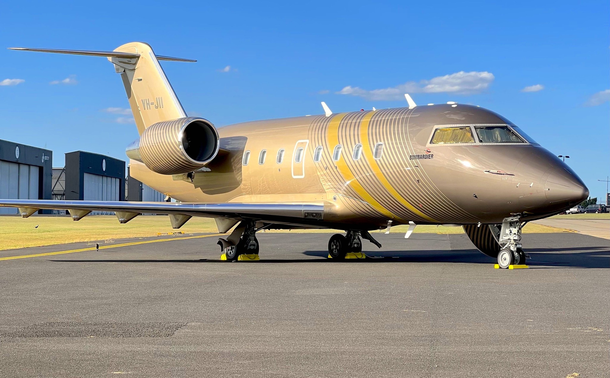 VH-JII Challenger 604 from Global Jet International Corporate