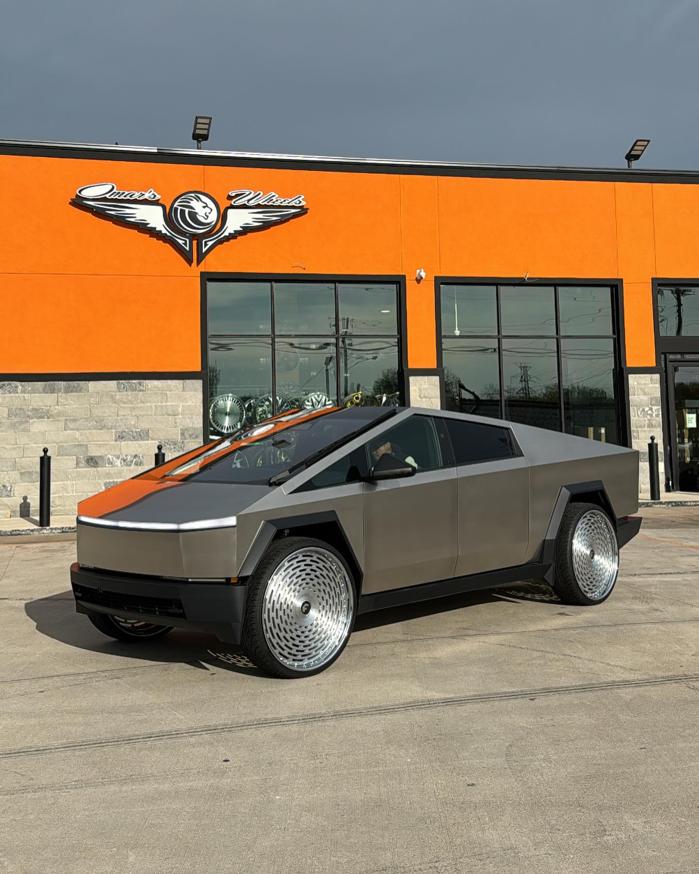 Omar's Wheels and Tires | Dallas TX