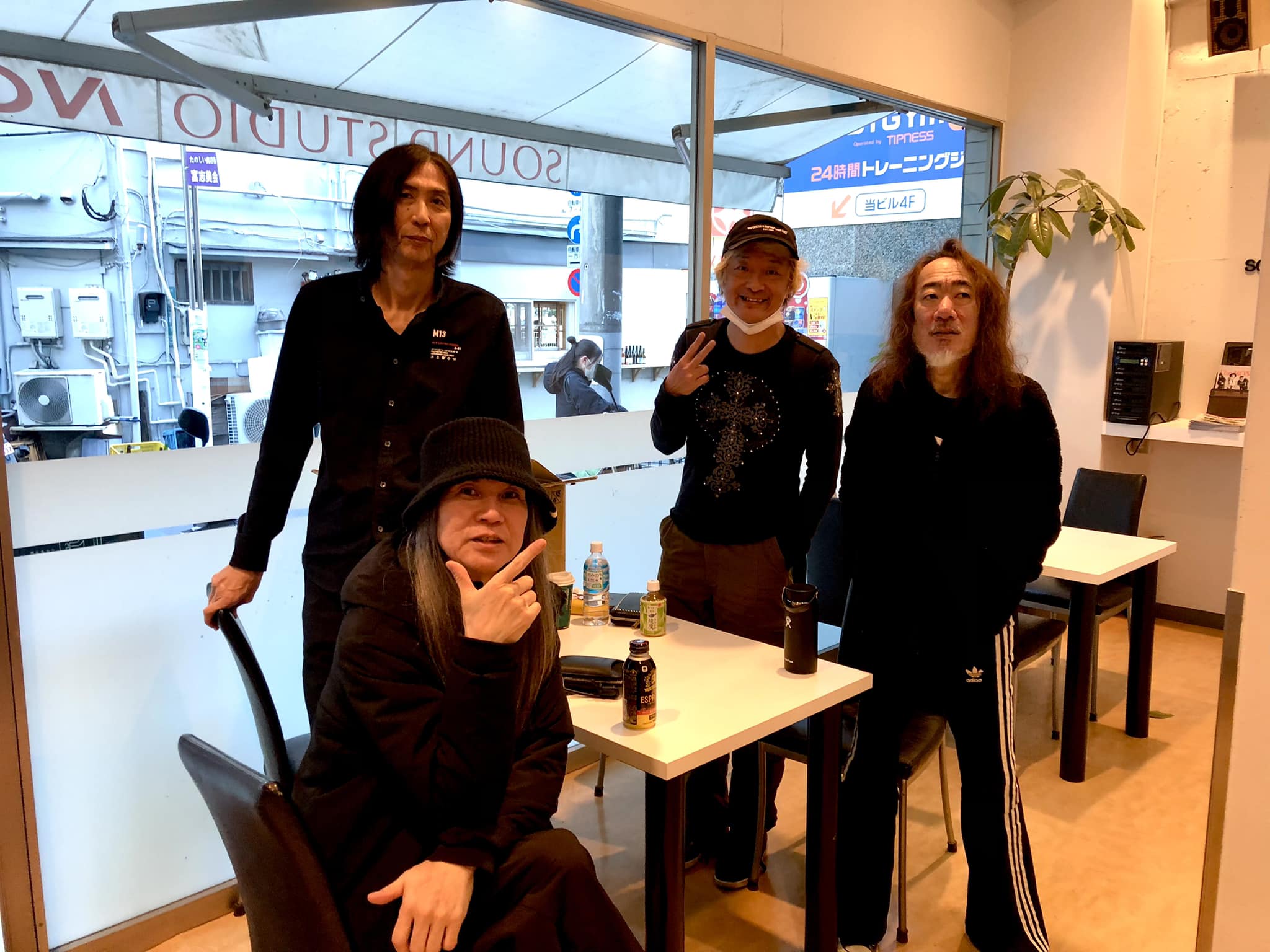 X Japan - Have a nice weekend with #TOSHI #XJAPAN | Facebook