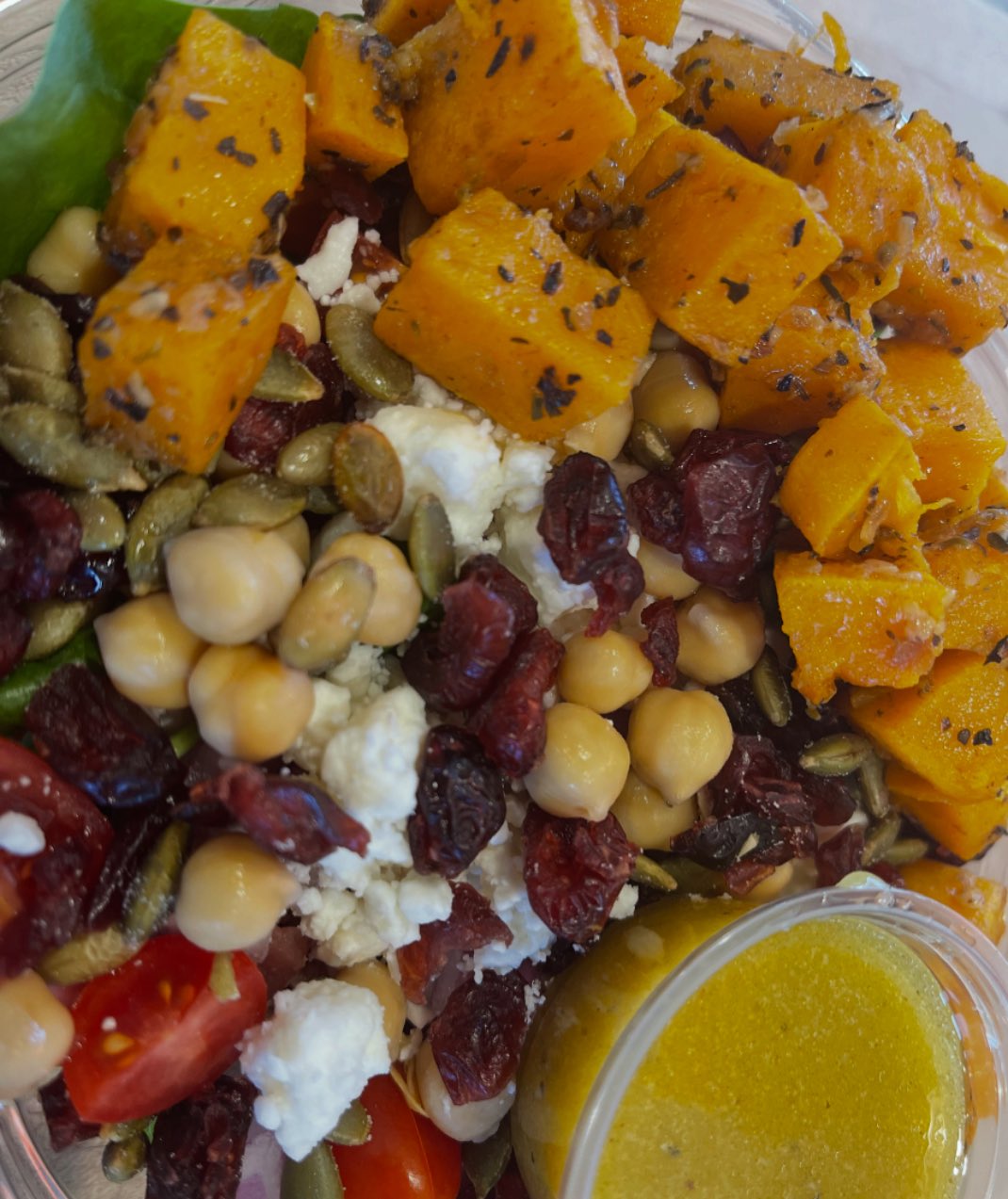 The moment you've been waiting for is finally here. Our fall seasonal items are officially available at CRISP & GREEN nationwide! Which one are you trying first? 🧡 #SquashGoals salad 🍁 WIld