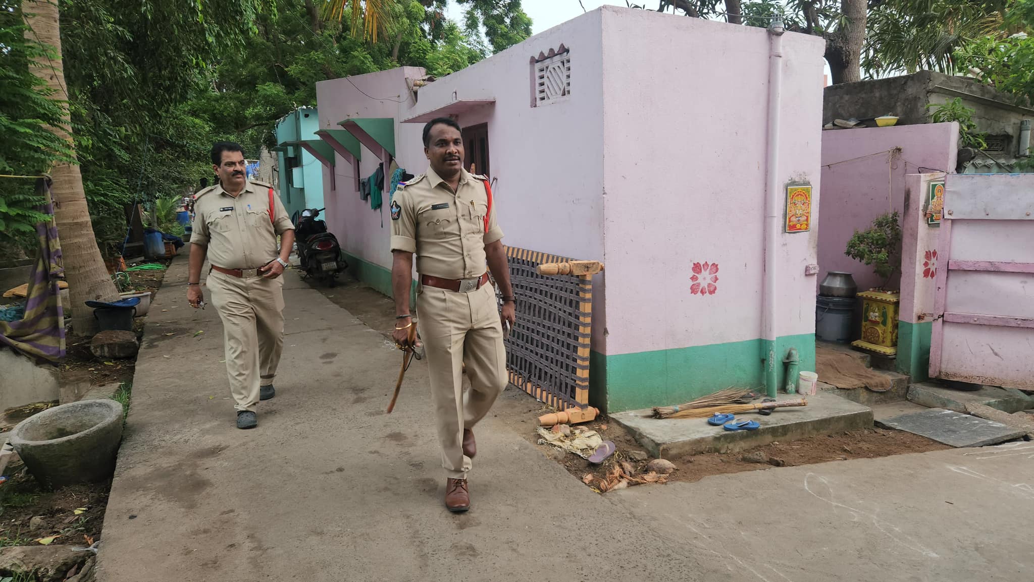 Akula Raghu, Inspector of police