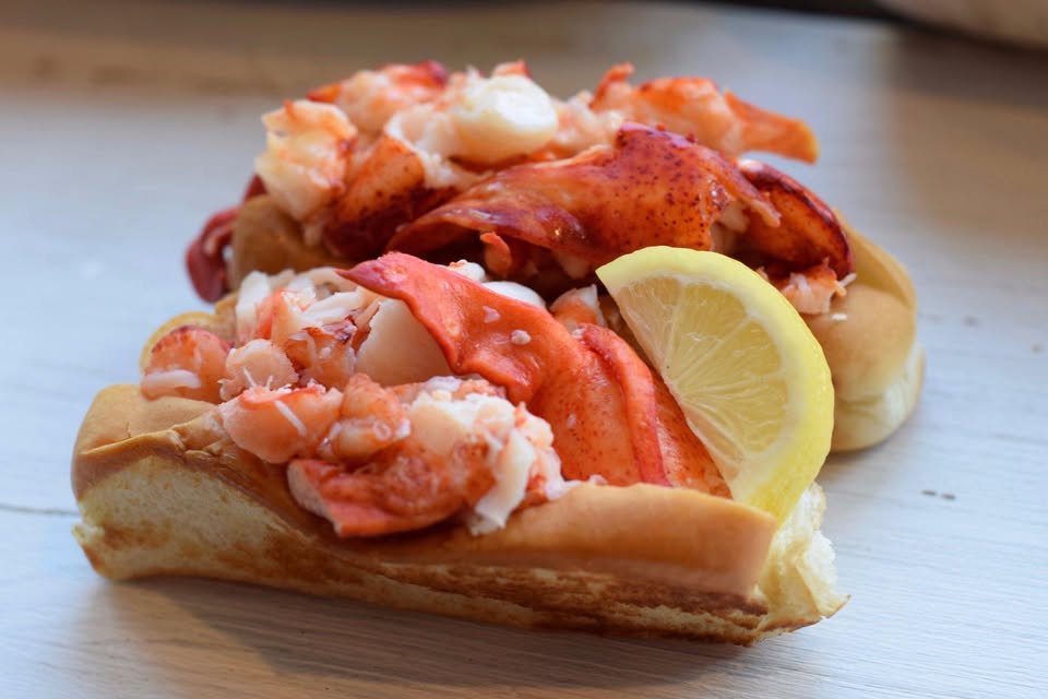 🦞🎉 Cousins Maine Lobster at Venice AK First Friday 🍽️