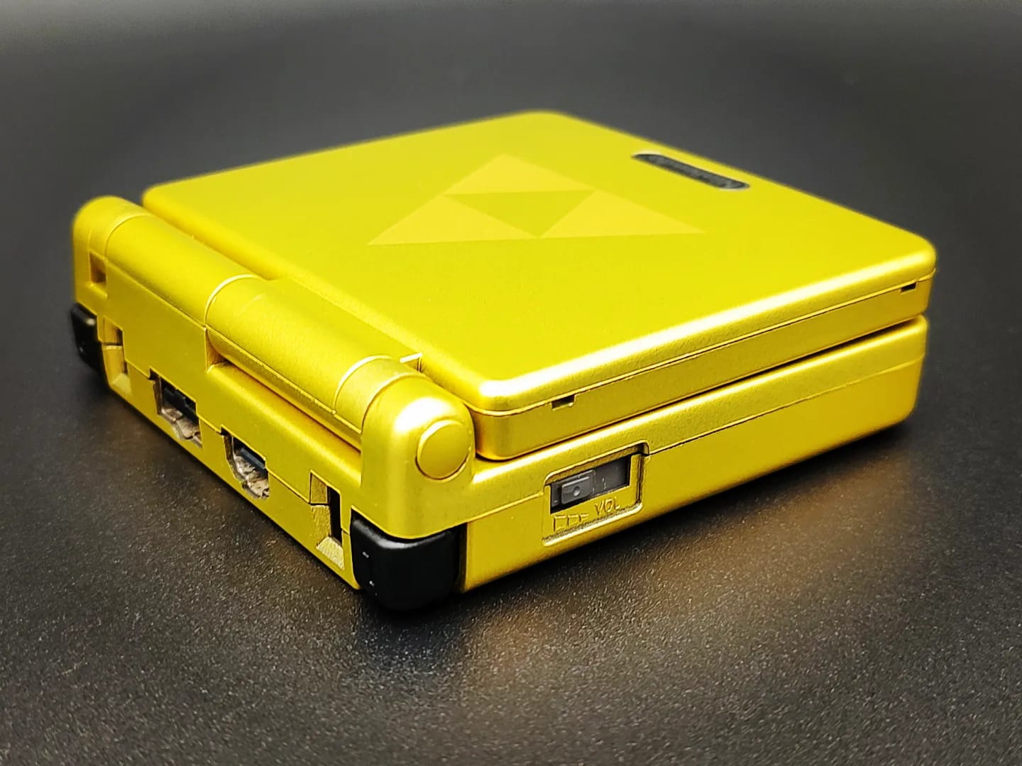 Custom The Legend of Zelda Game Boy SP build