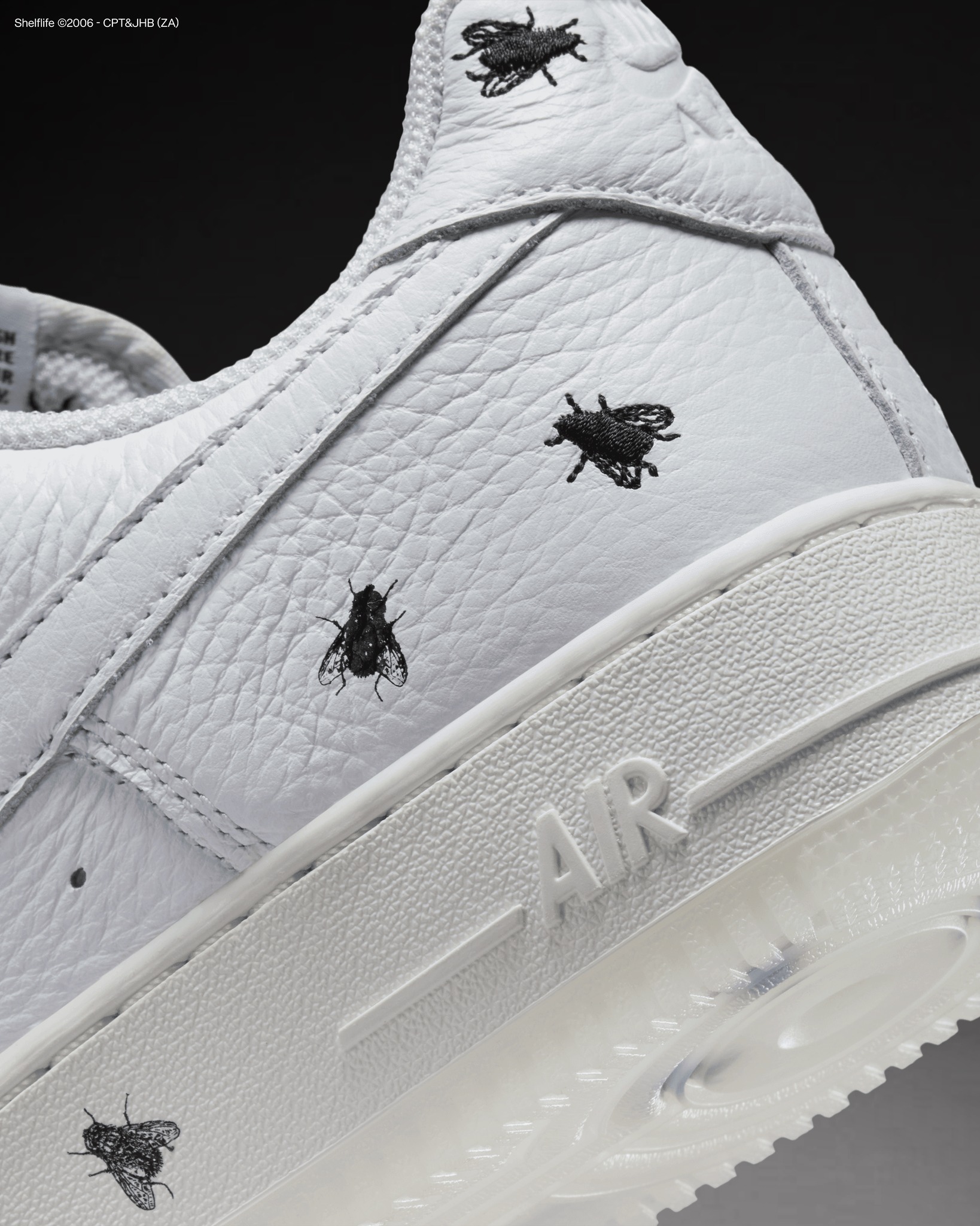 Nike Air Force 1 Low 