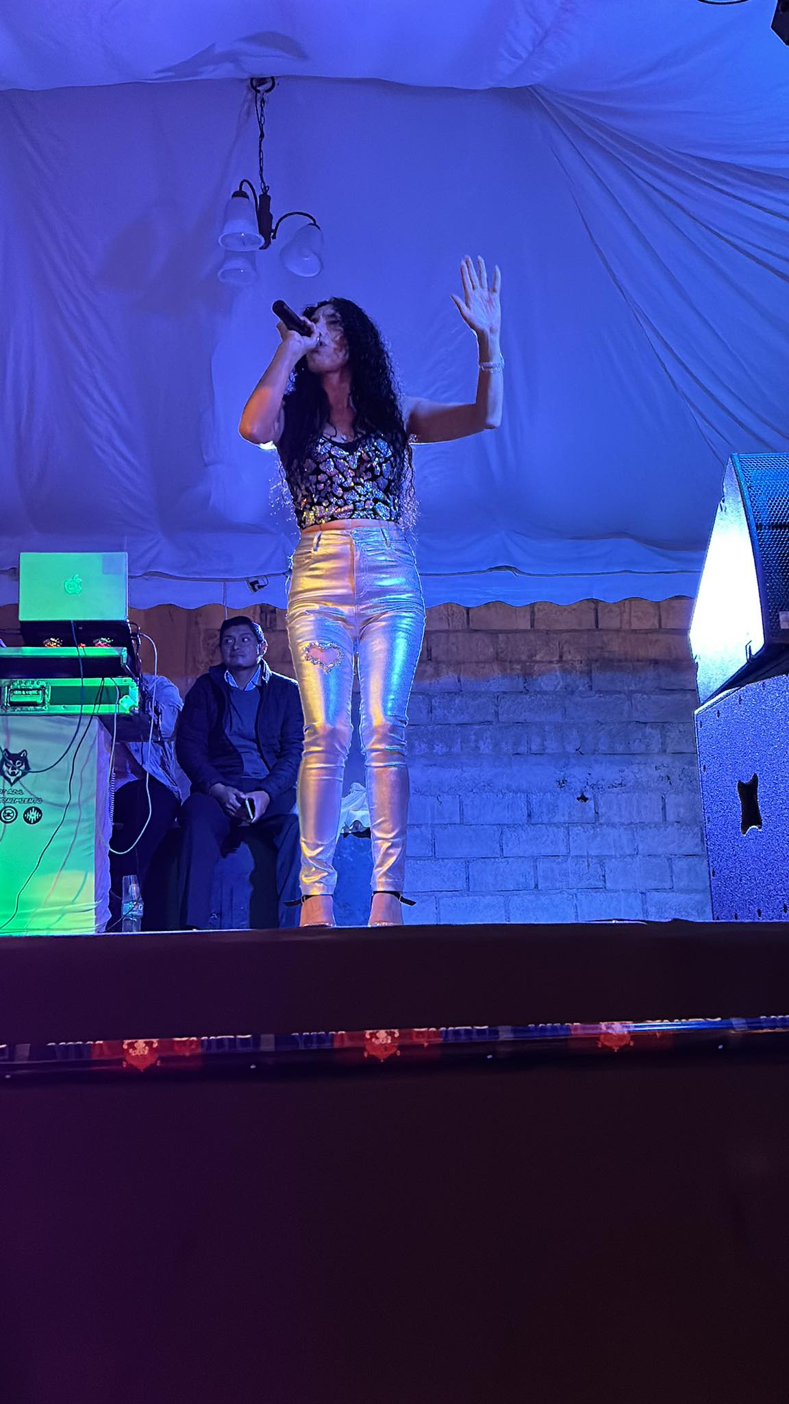 Yoly Fuego y Pasión | Quito