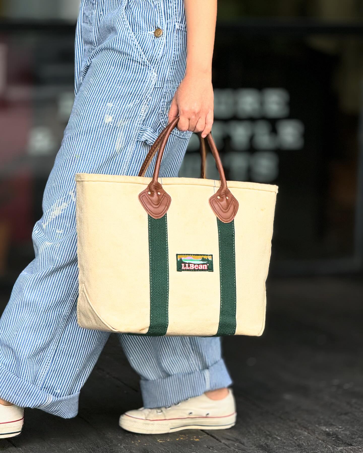 80s L.L. Bean Leather Handle Tote Bag • Dimensions : w41 x h29 x 