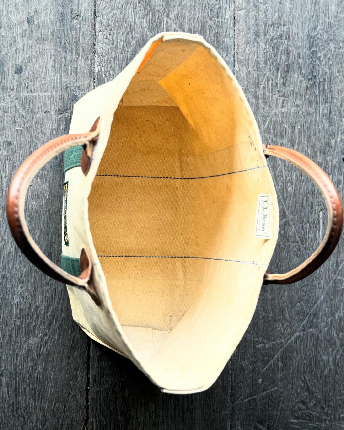 80s L.L. Bean Leather Handle Tote Bag • Dimensions : w41 x h29 x 